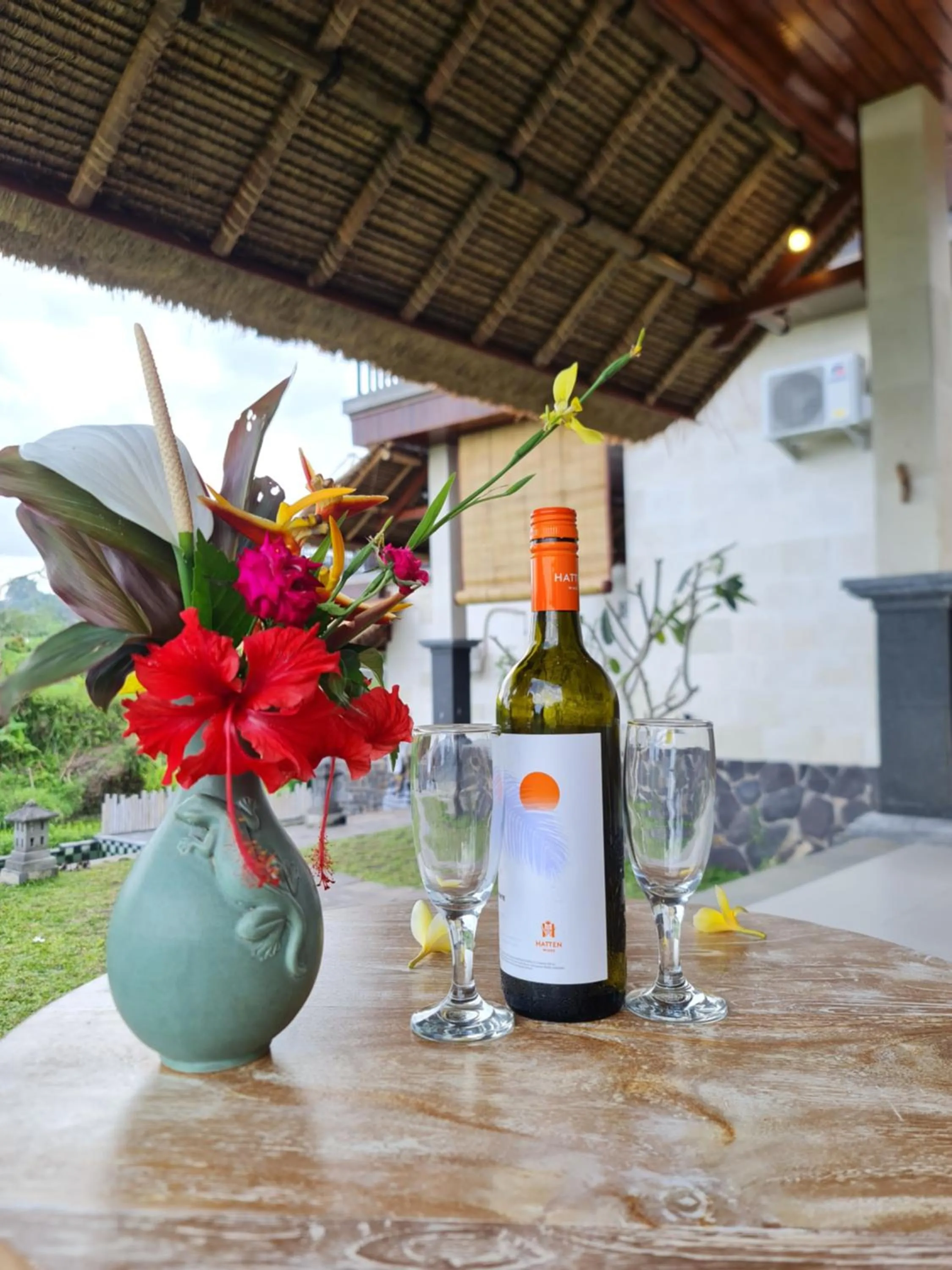 Food and drinks in AlamGangga Villas Tirta Gangga