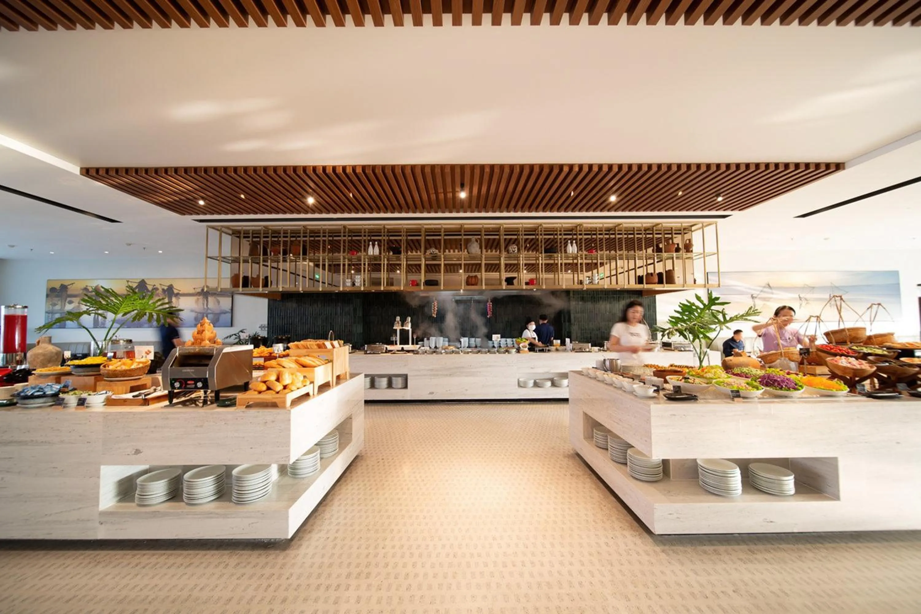 Breakfast in December Hotel