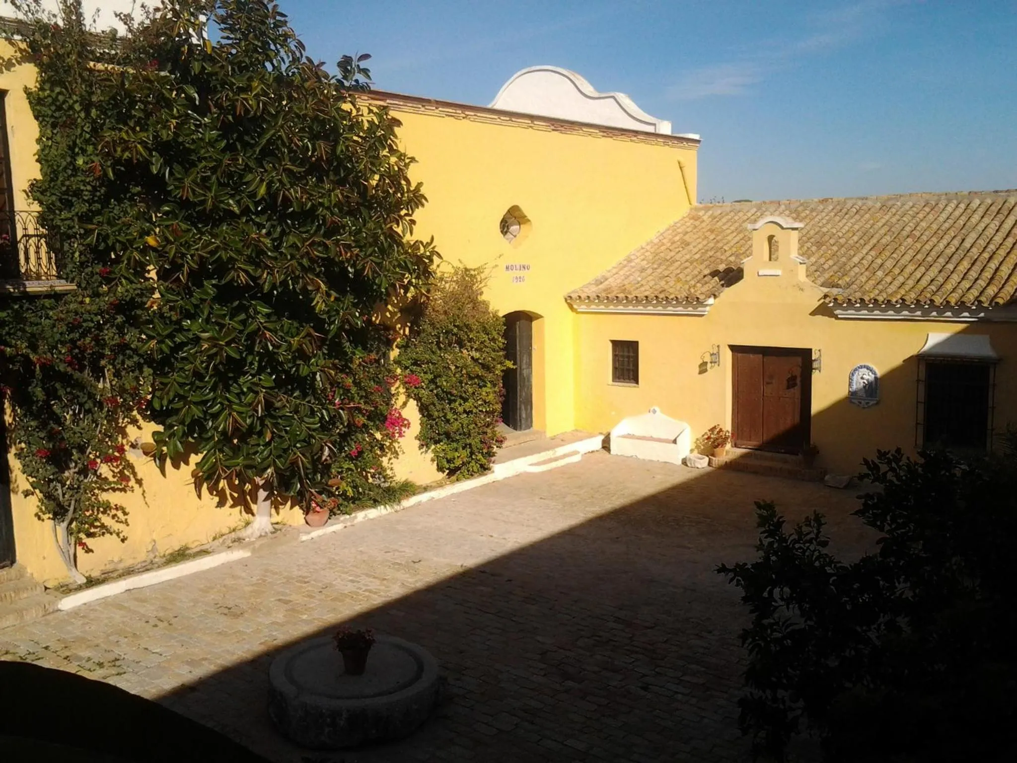 Patio in Hacienda La Indiana