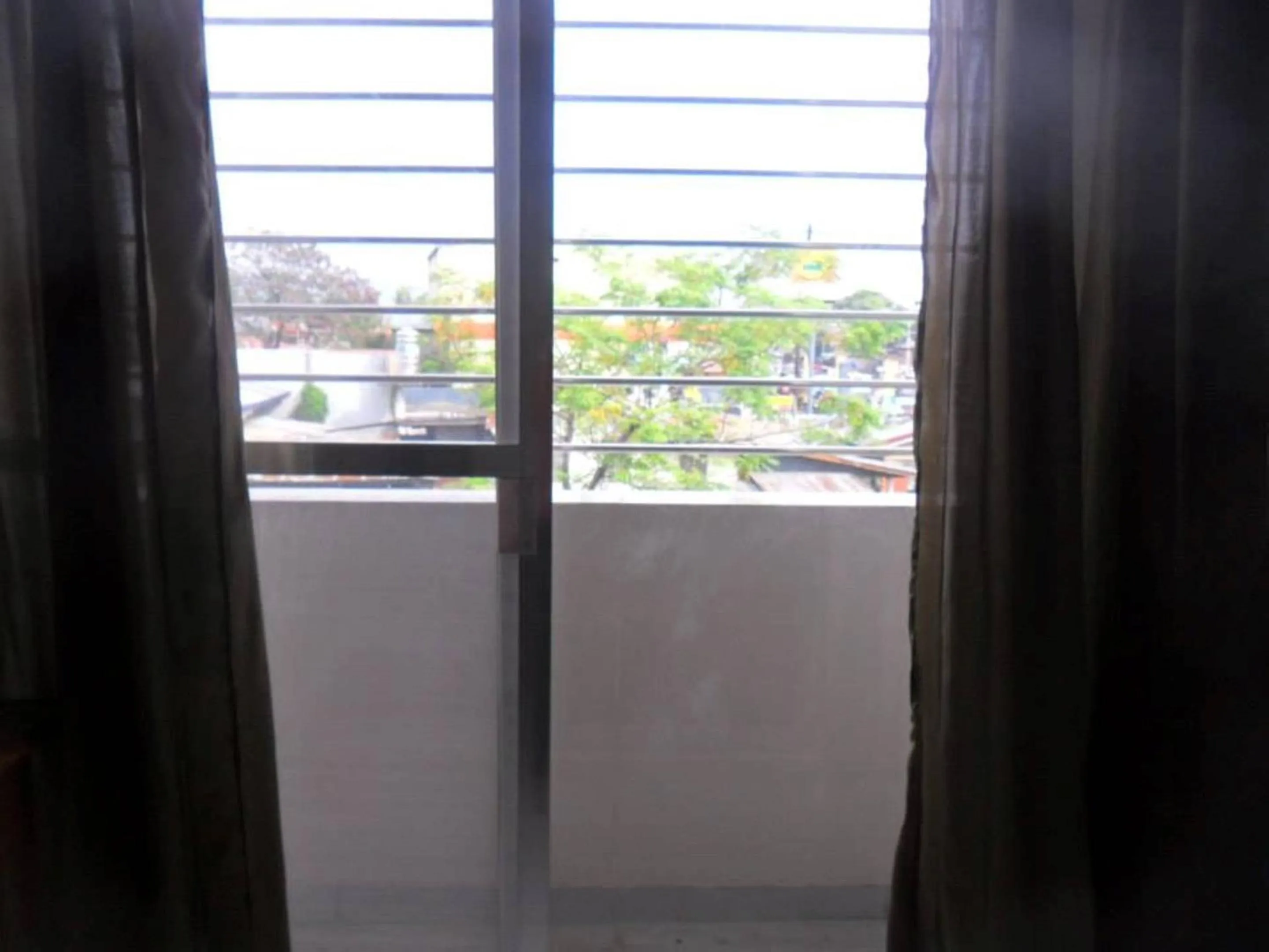 Decorative detail in BnT Inn