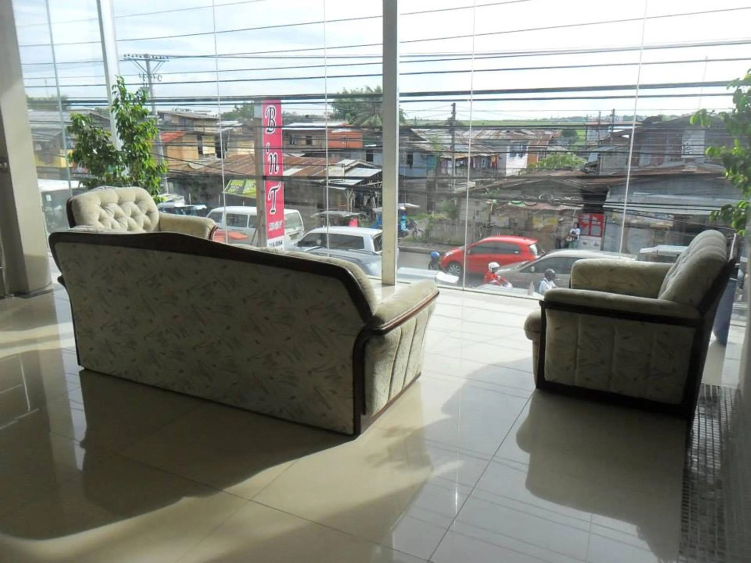 Decorative detail in BnT Inn