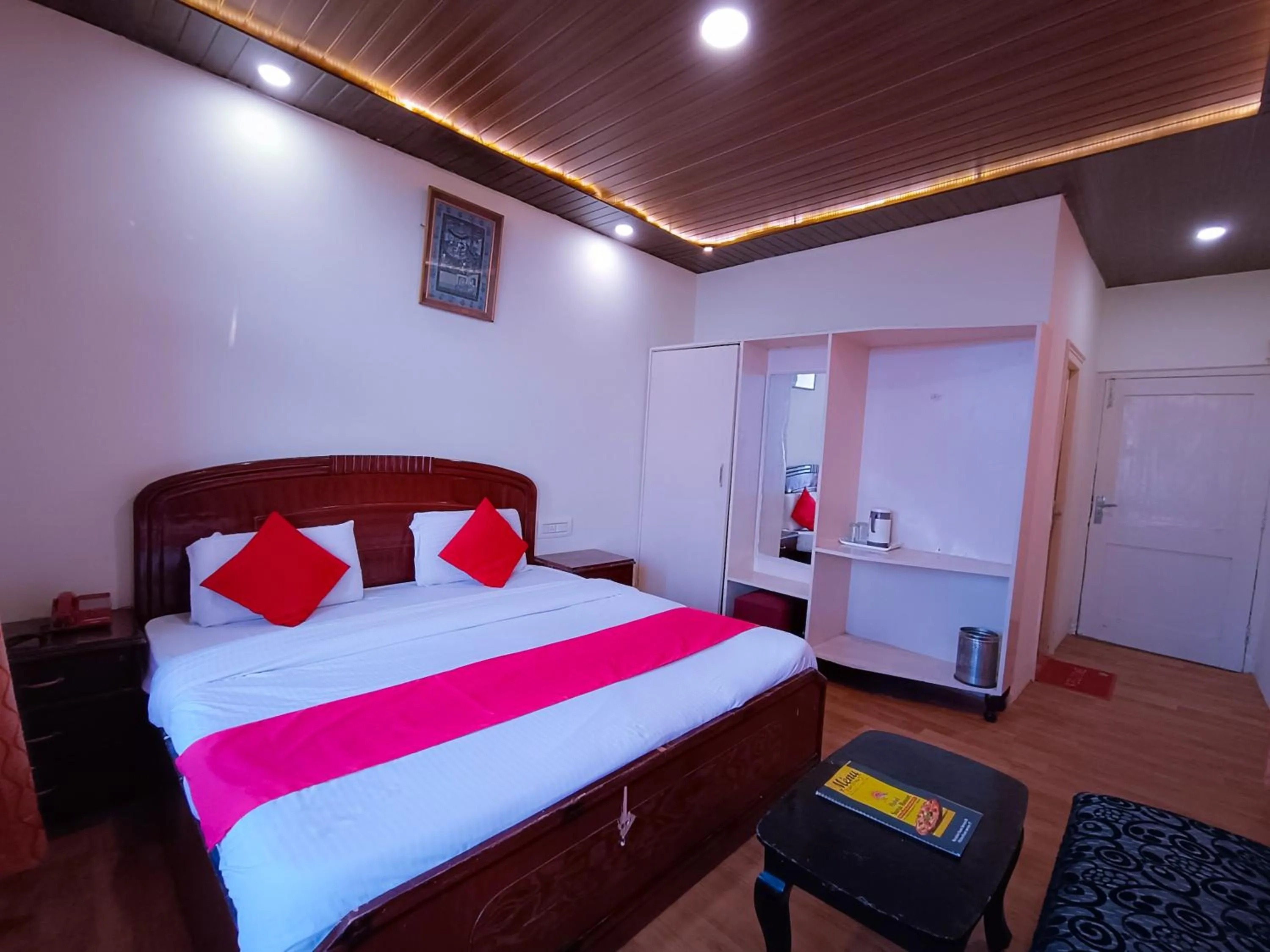 Bed in Surya Resort Dalhousie