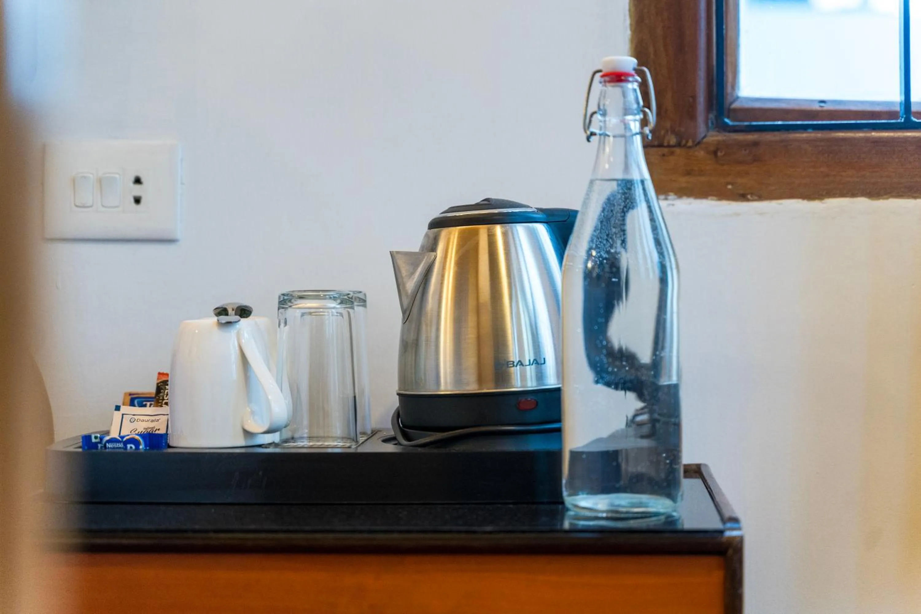 Coffee/tea facilities in Sharolyn Boutique Hotel