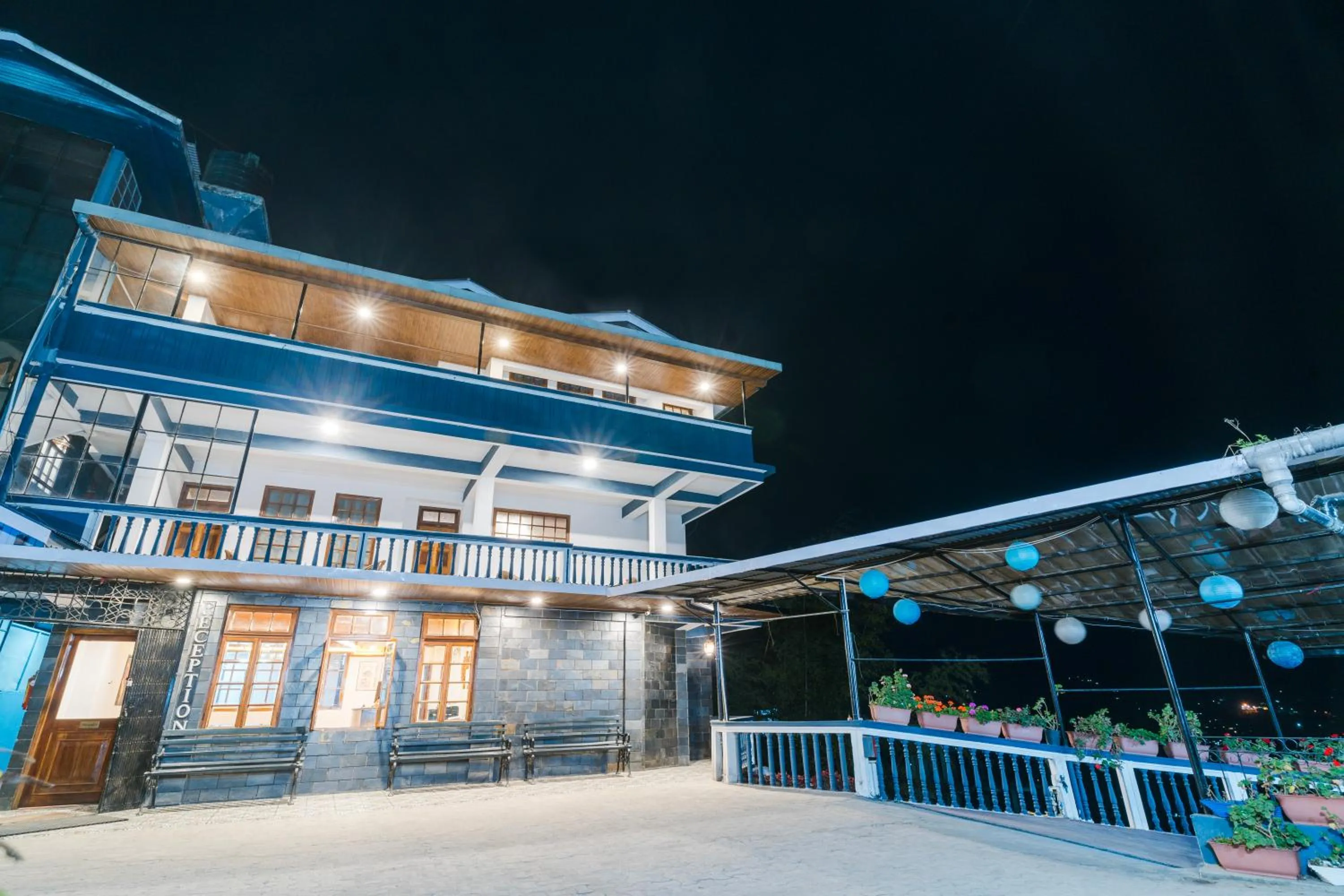 Property building in Sharolyn Boutique Hotel