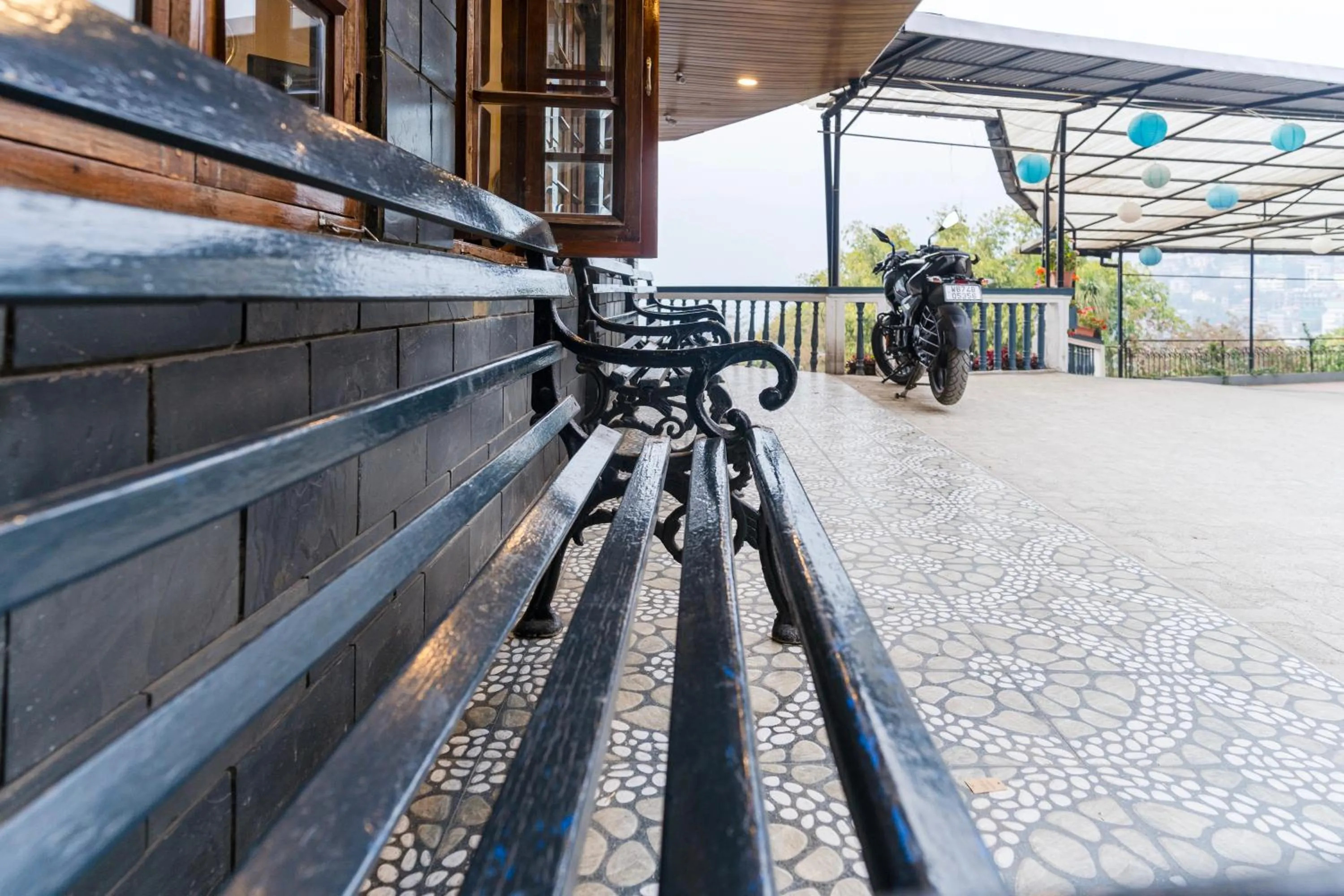 Day in Sharolyn Boutique Hotel