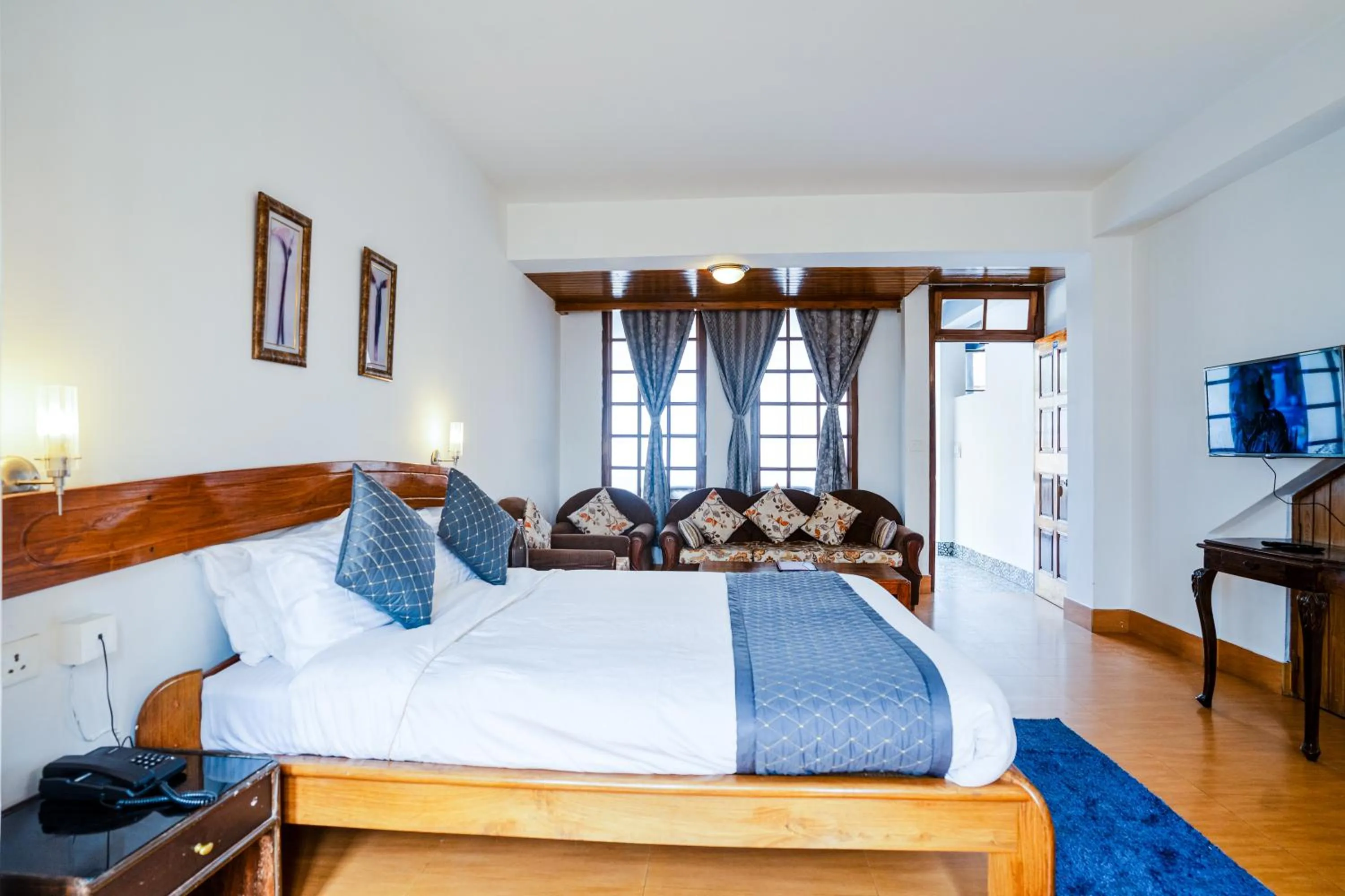 Bed in Sharolyn Boutique Hotel