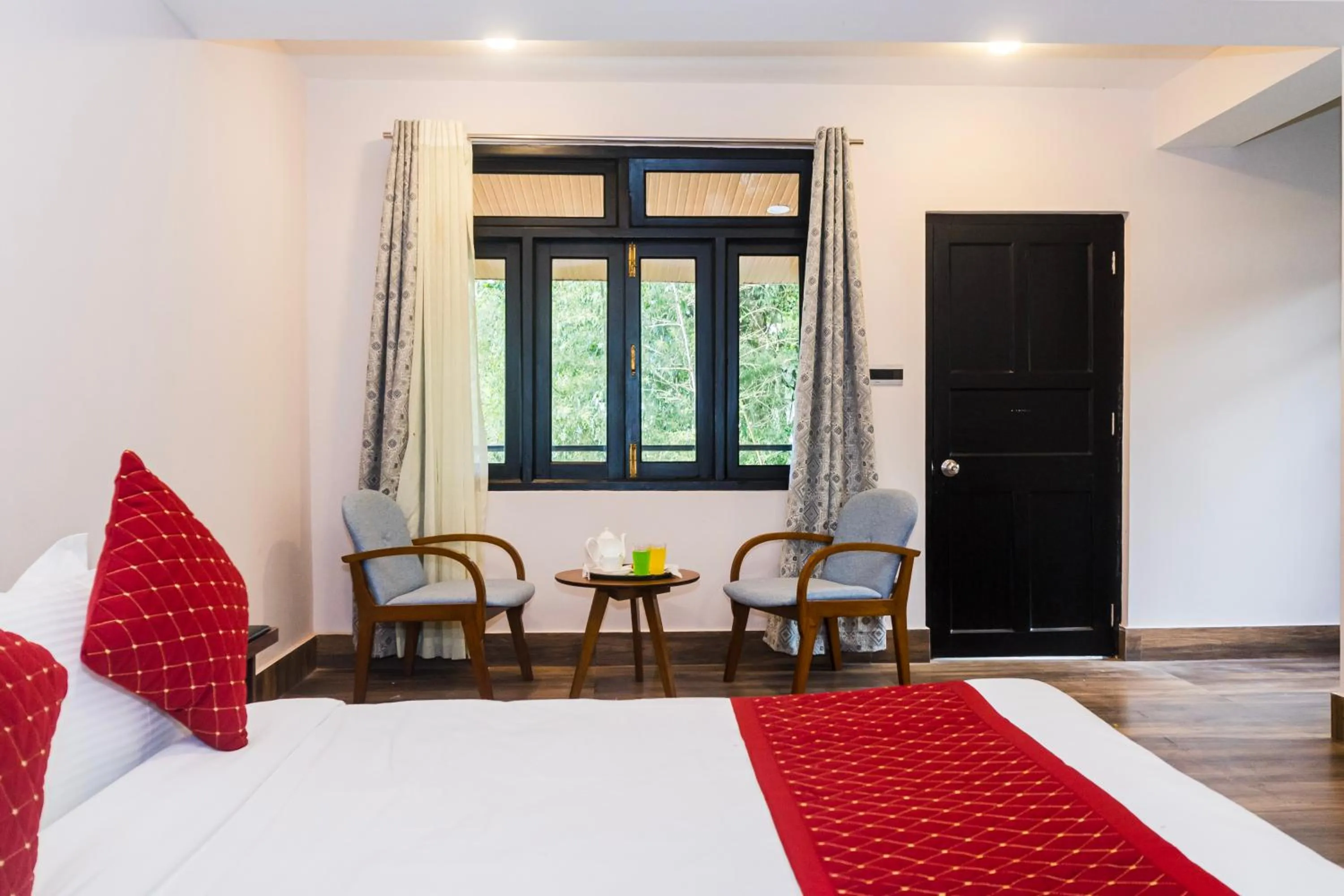 Bed in Sharolyn Boutique Hotel