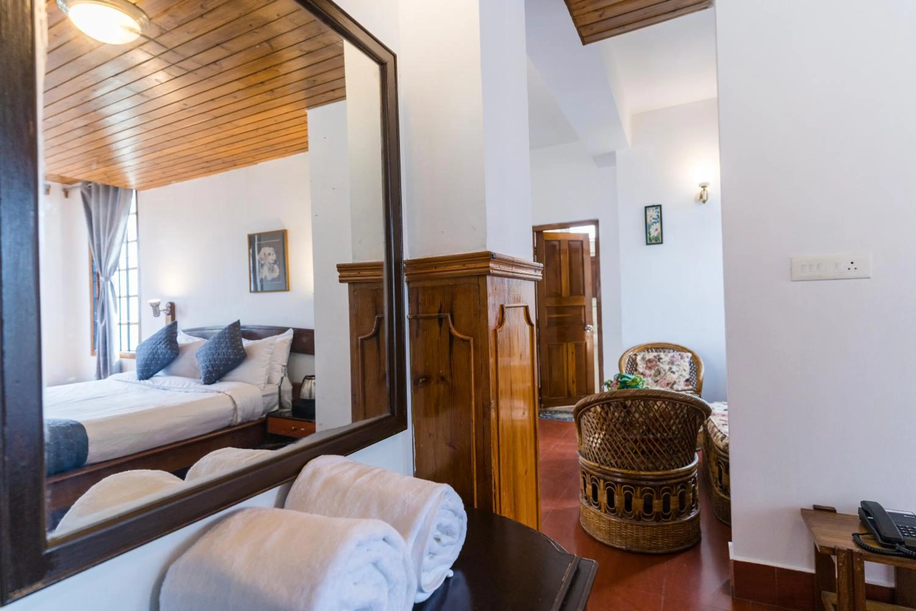 Bed in Sharolyn Boutique Hotel