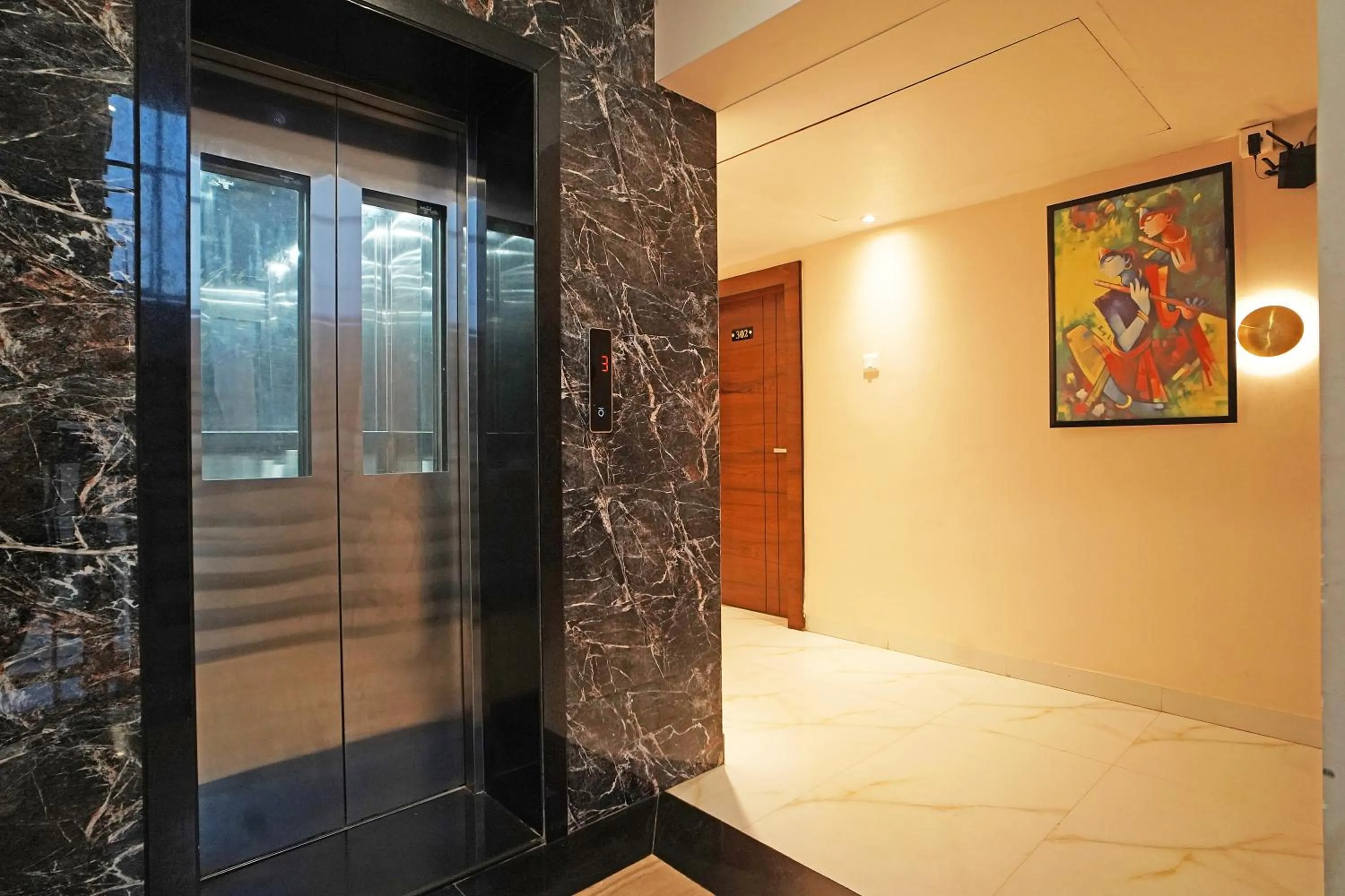 Bathroom in Hotel Ekta International !! 300 Mts From BABA BAIDYANATH DHAM TEMPLE !!