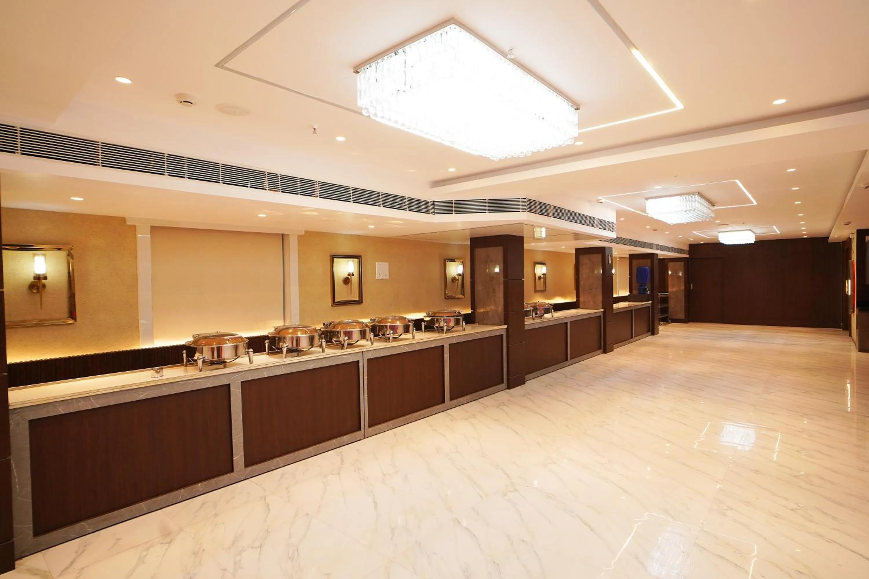 Property building in Hotel Ekta International !! 300 Mts From BABA BAIDYANATH DHAM TEMPLE !!