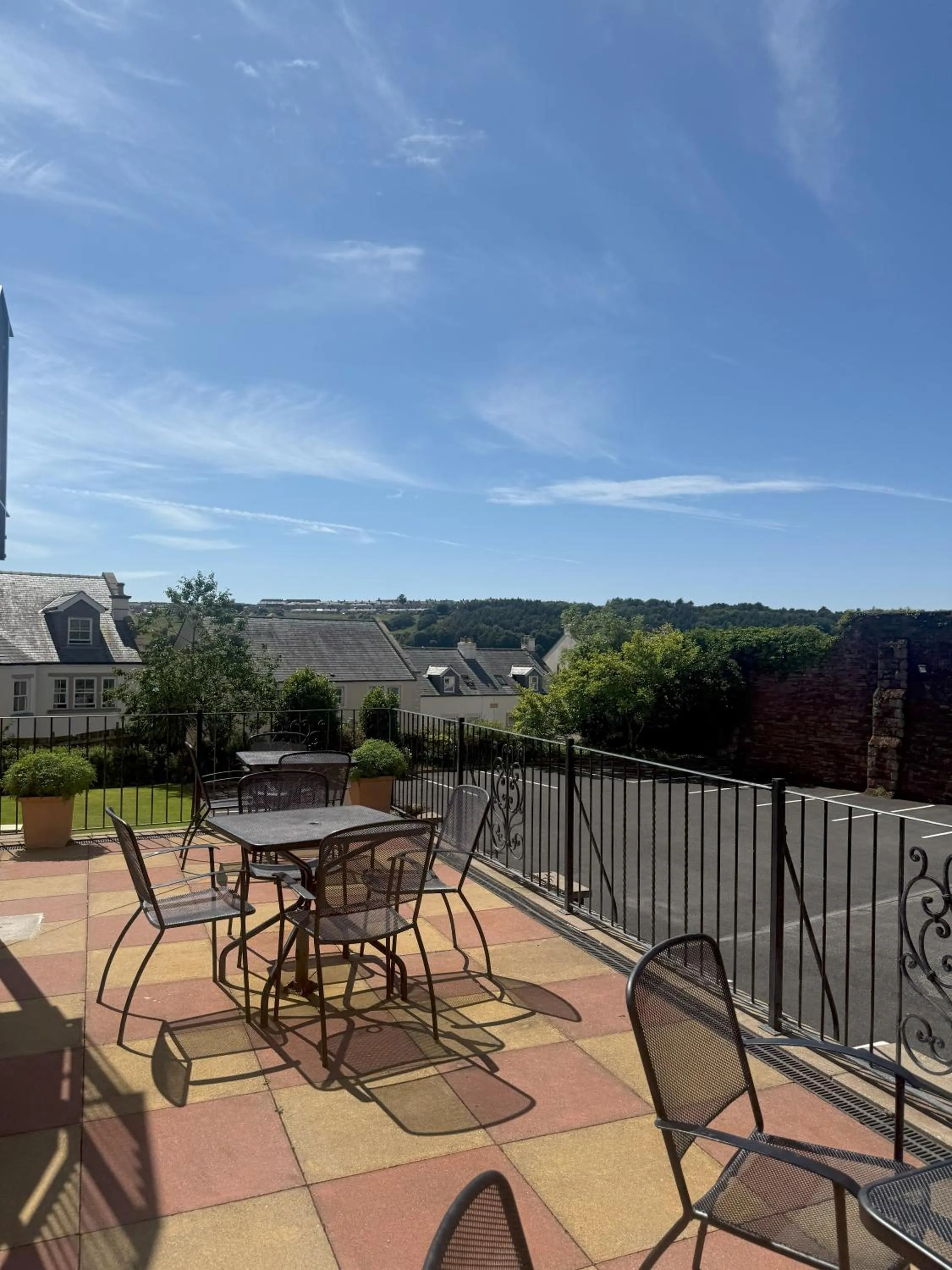 Patio in Chase Hotel