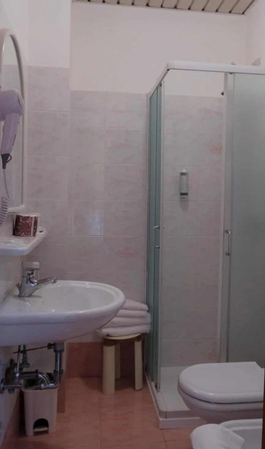 Bathroom in Hotel Montepiana