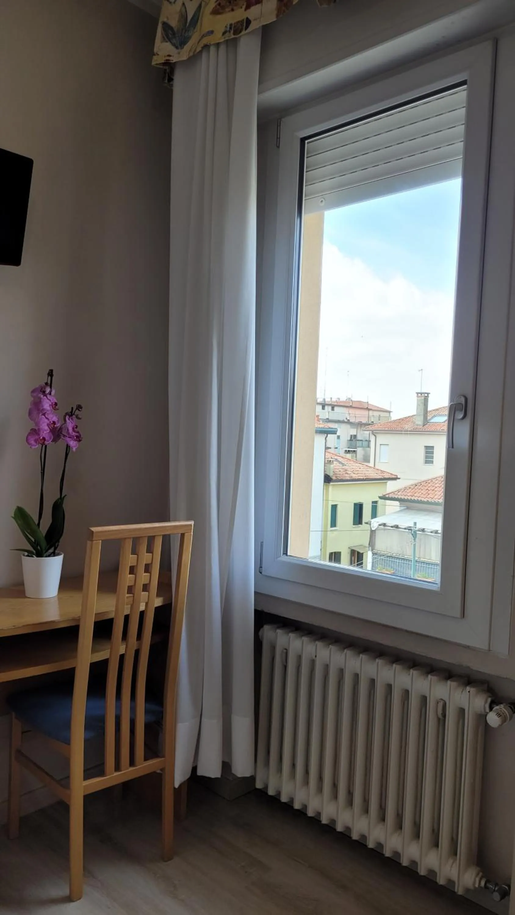 Bedroom in Hotel Montepiana