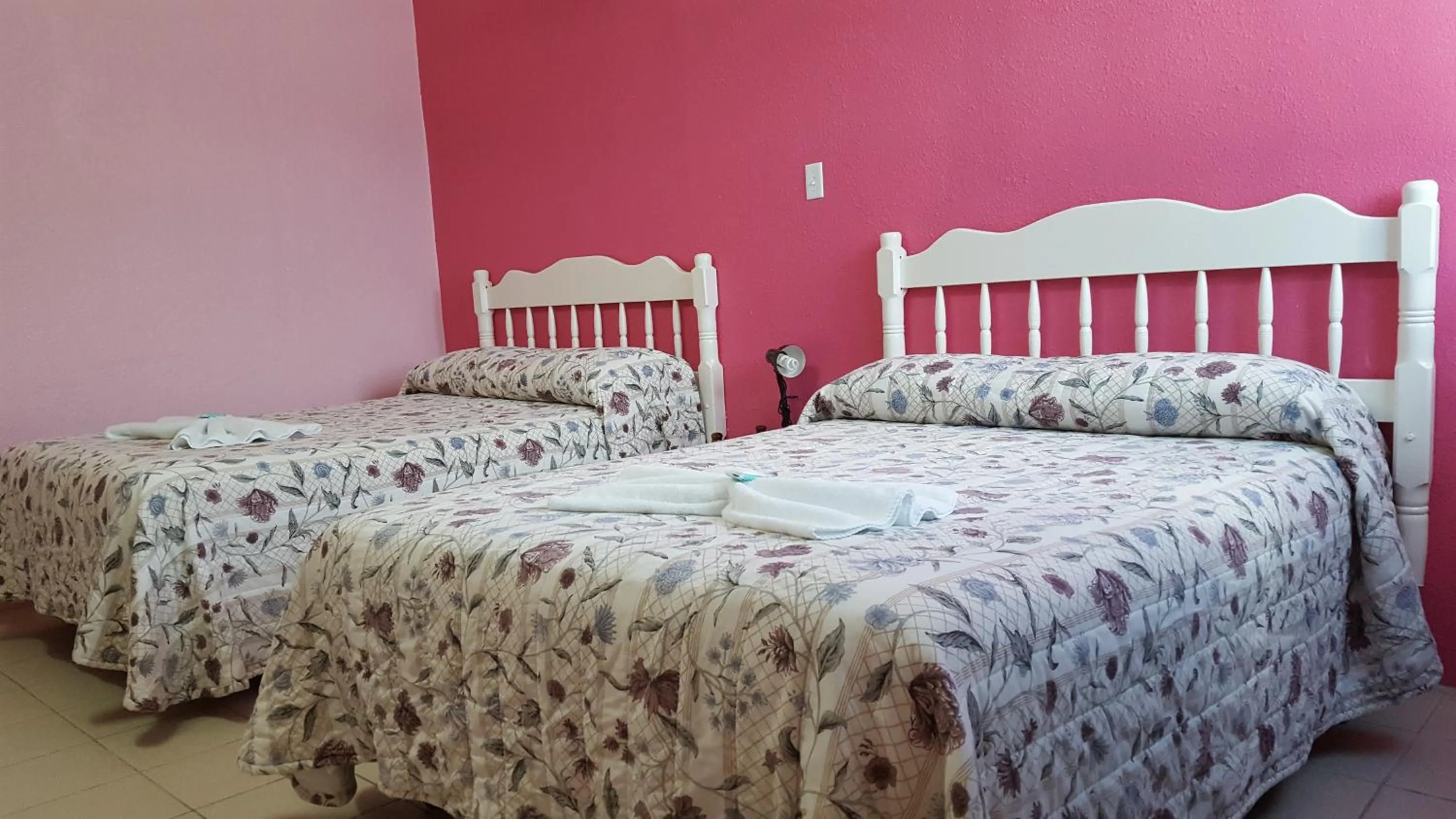 Bedroom, Bed in Anchorage Beach Resort Caye Caulker