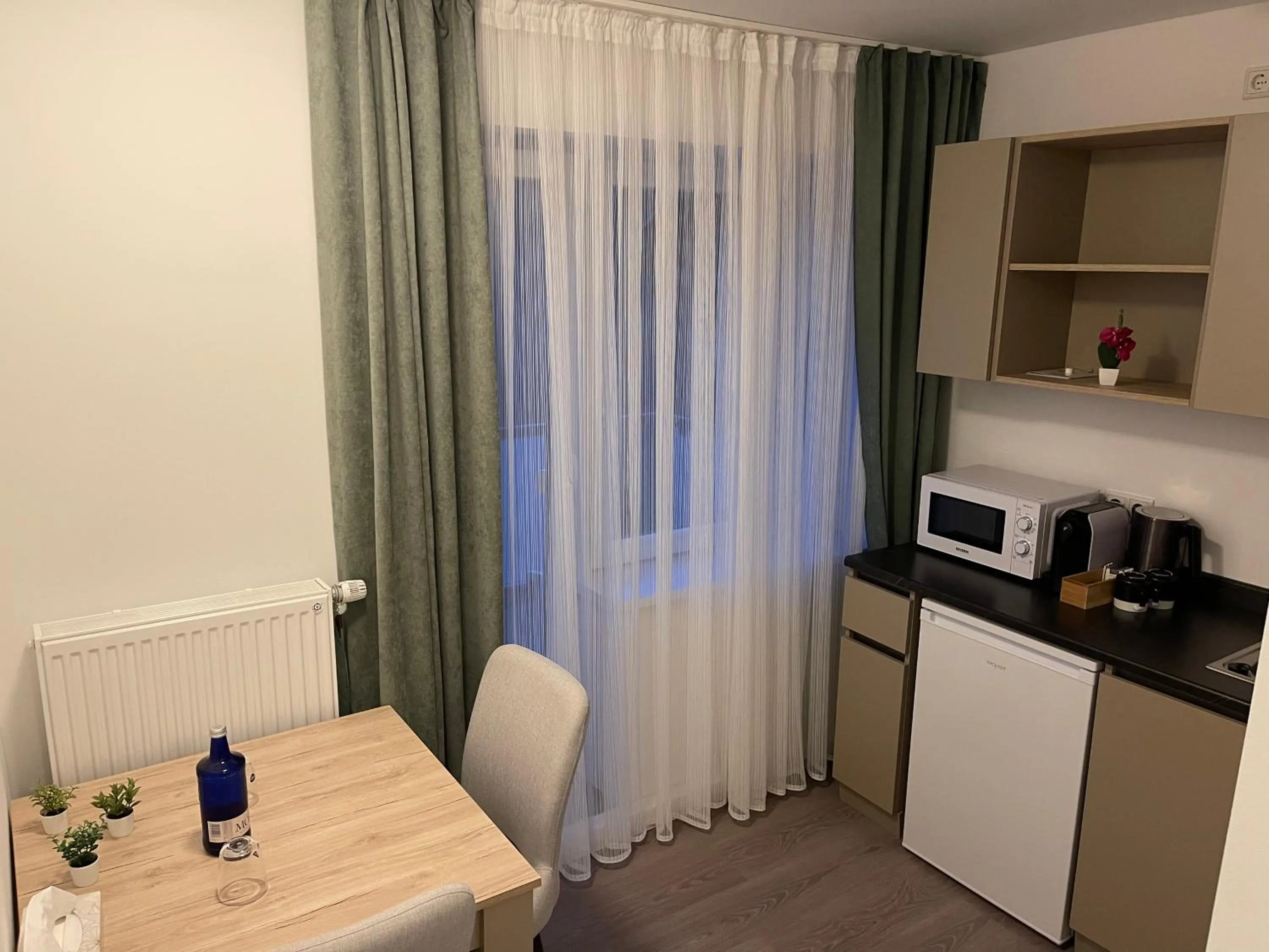 Coffee/tea facilities in Weseler Wirtshaus Appartements