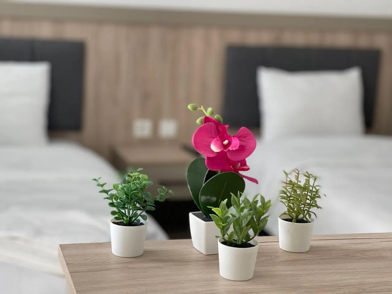 Photo of the whole room, Bed in Weseler Wirtshaus Appartements