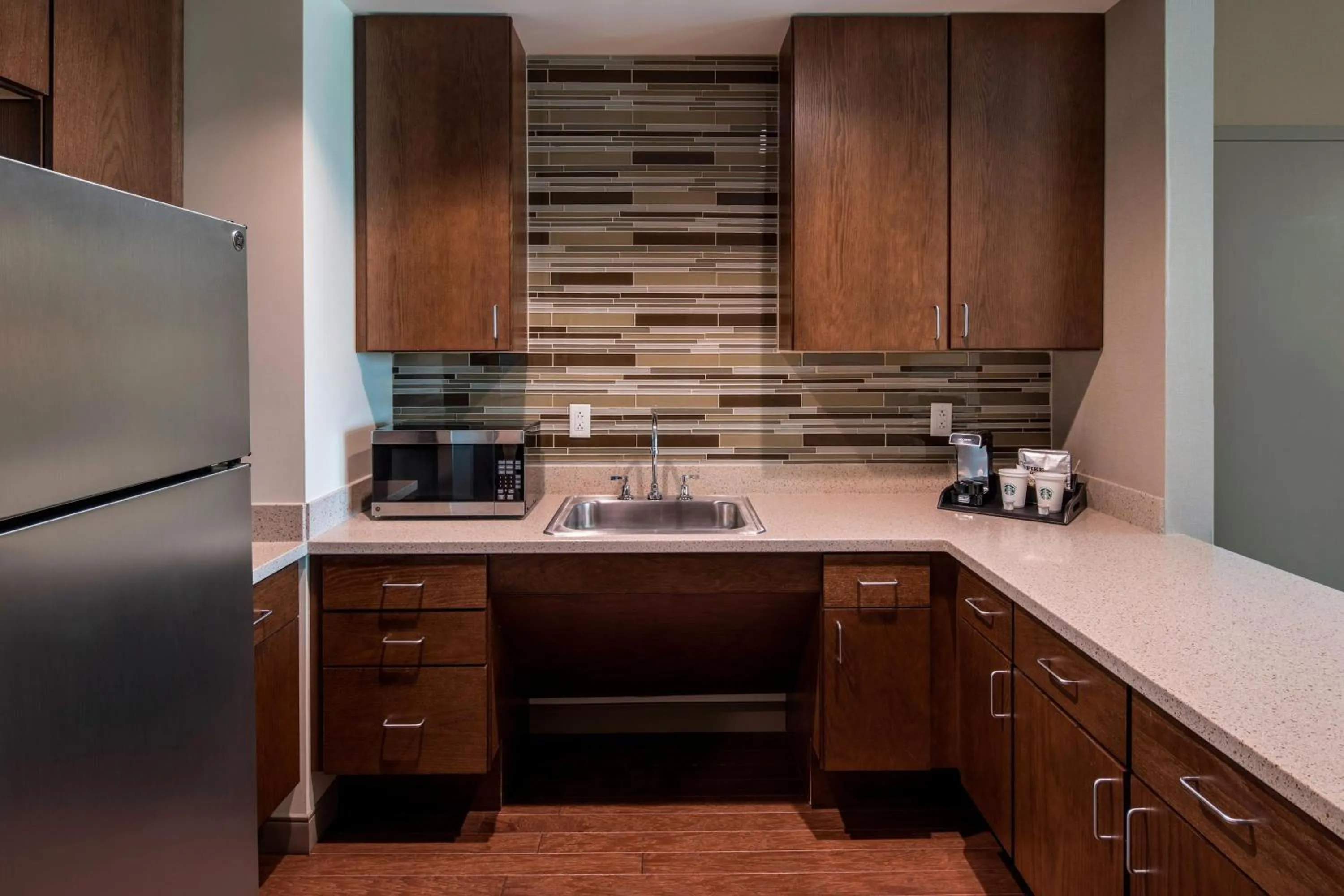 Kitchen or kitchenette in The Westin Wilmington