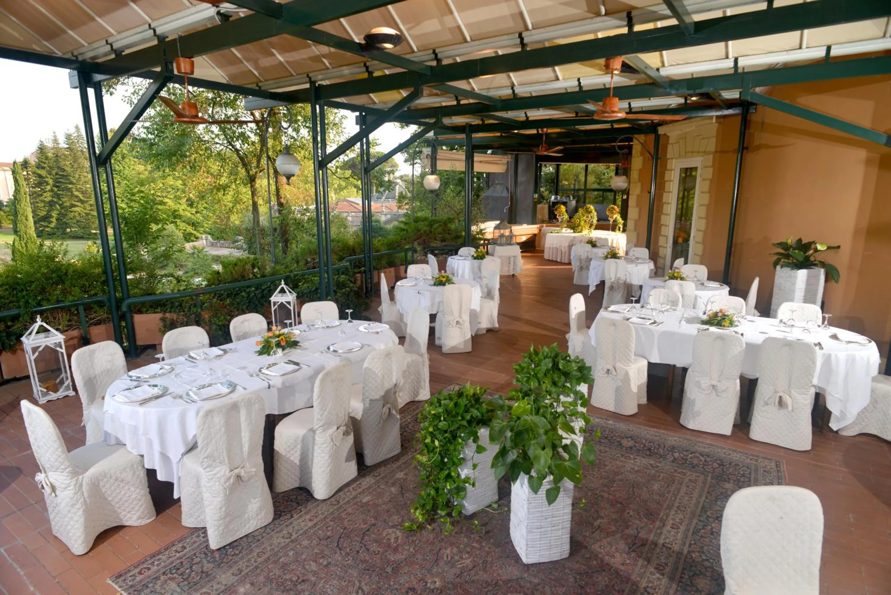 Restaurant/places to eat in Grand Hotel Bellavista Palace & Golf