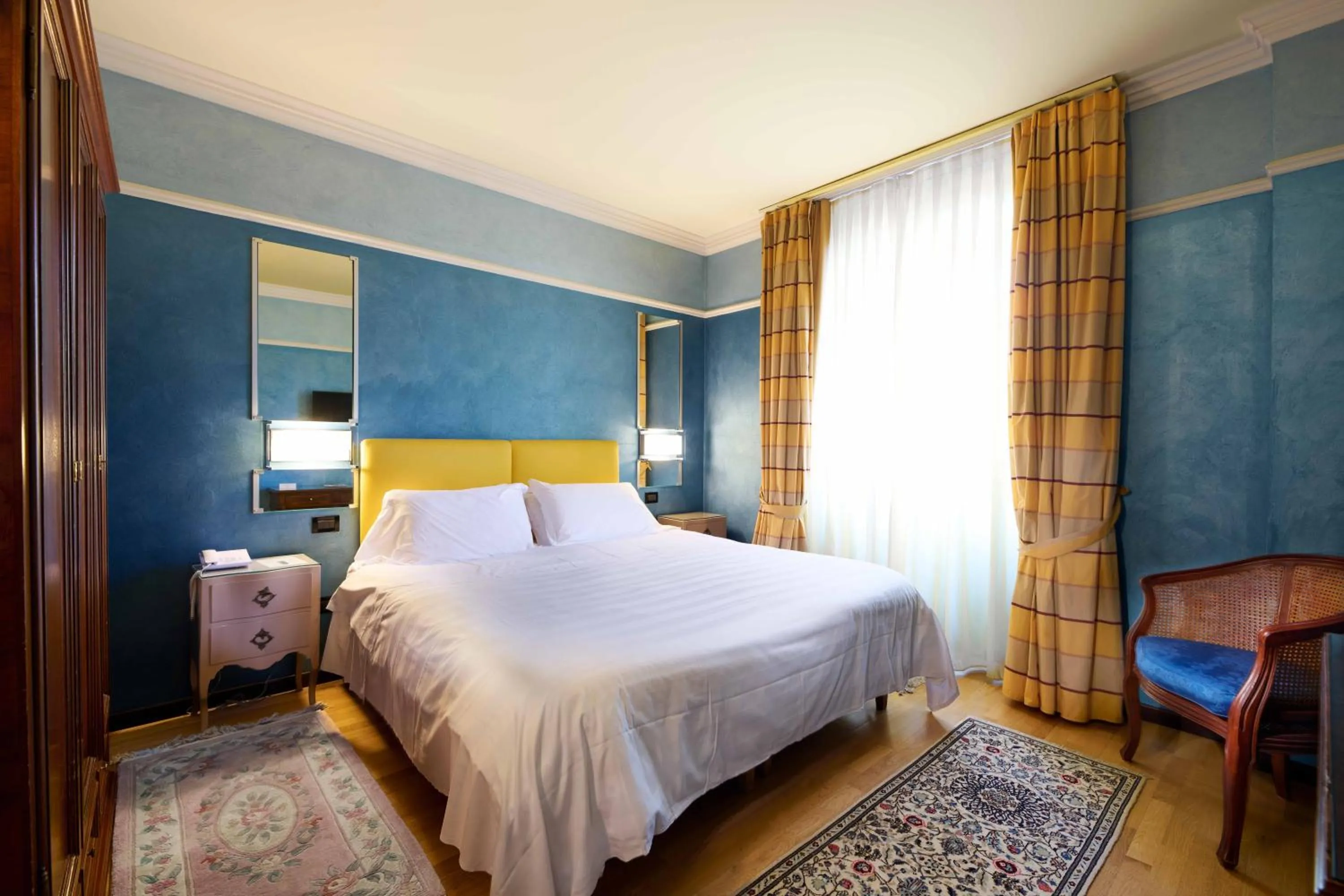 Bedroom, Bed in Grand Hotel Bellavista Palace & Golf