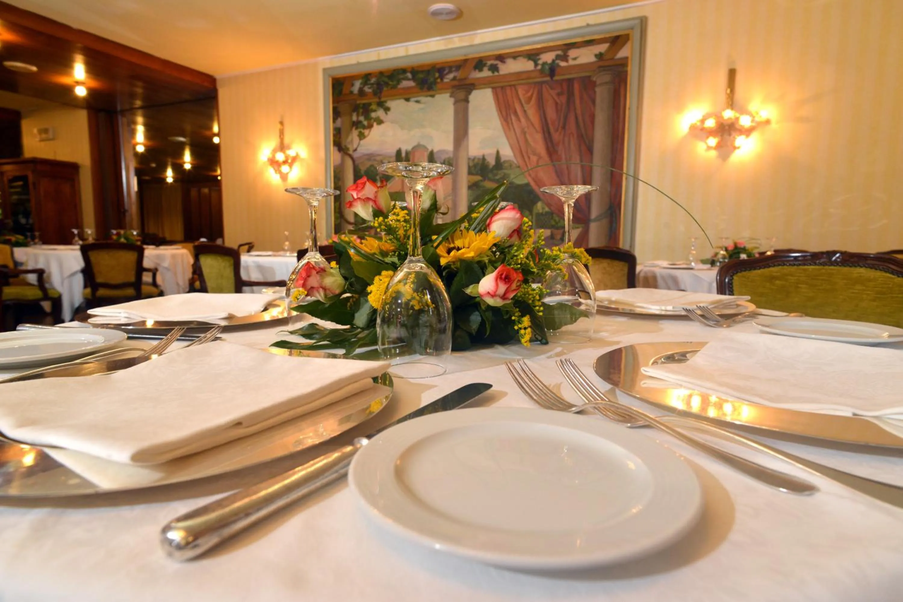 Restaurant/places to eat in Grand Hotel Bellavista Palace & Golf