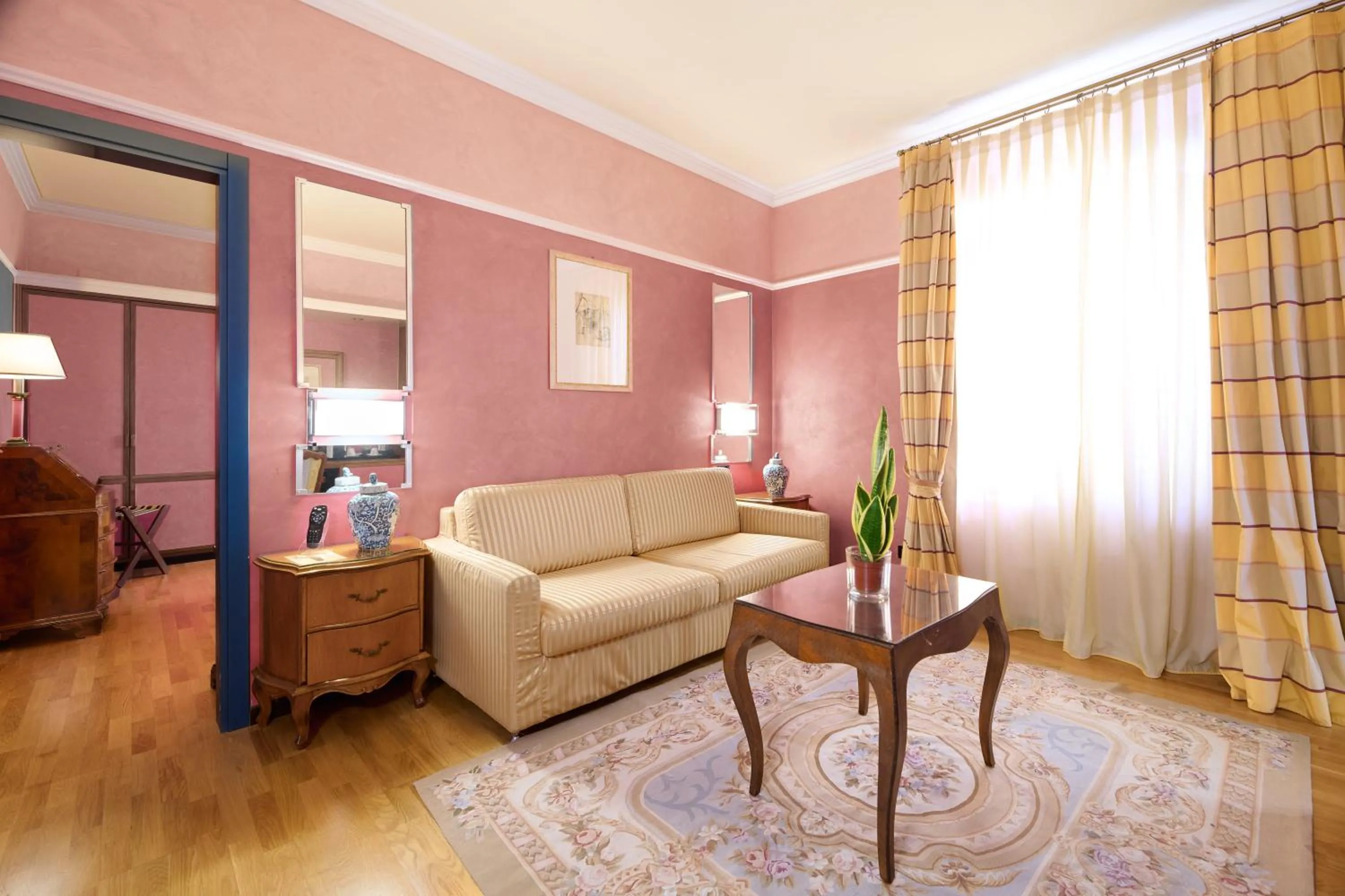 Living room in Grand Hotel Bellavista Palace & Golf