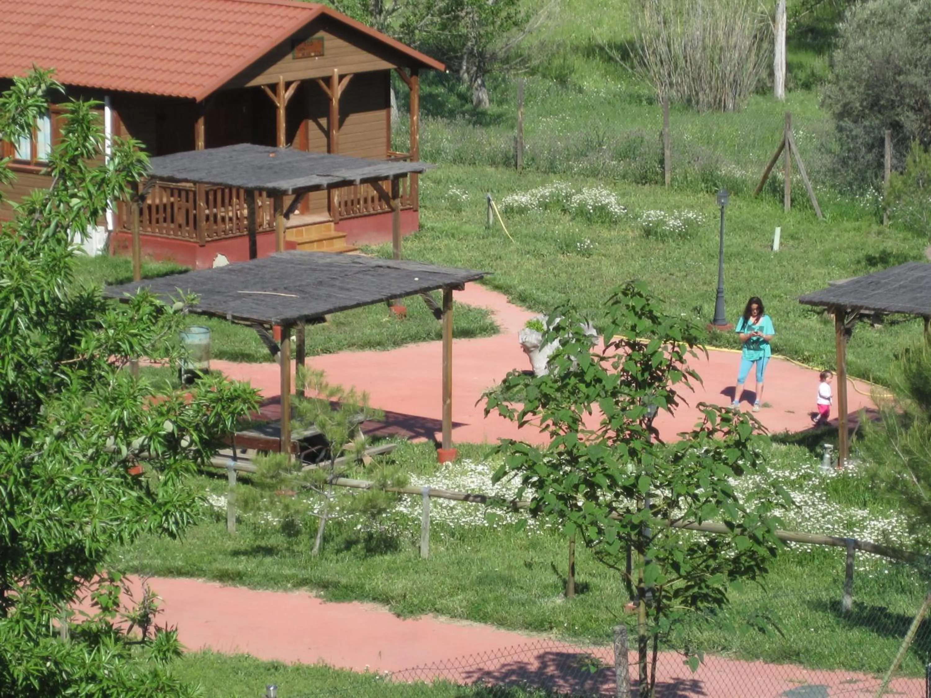 People in Las Casas de la Vega