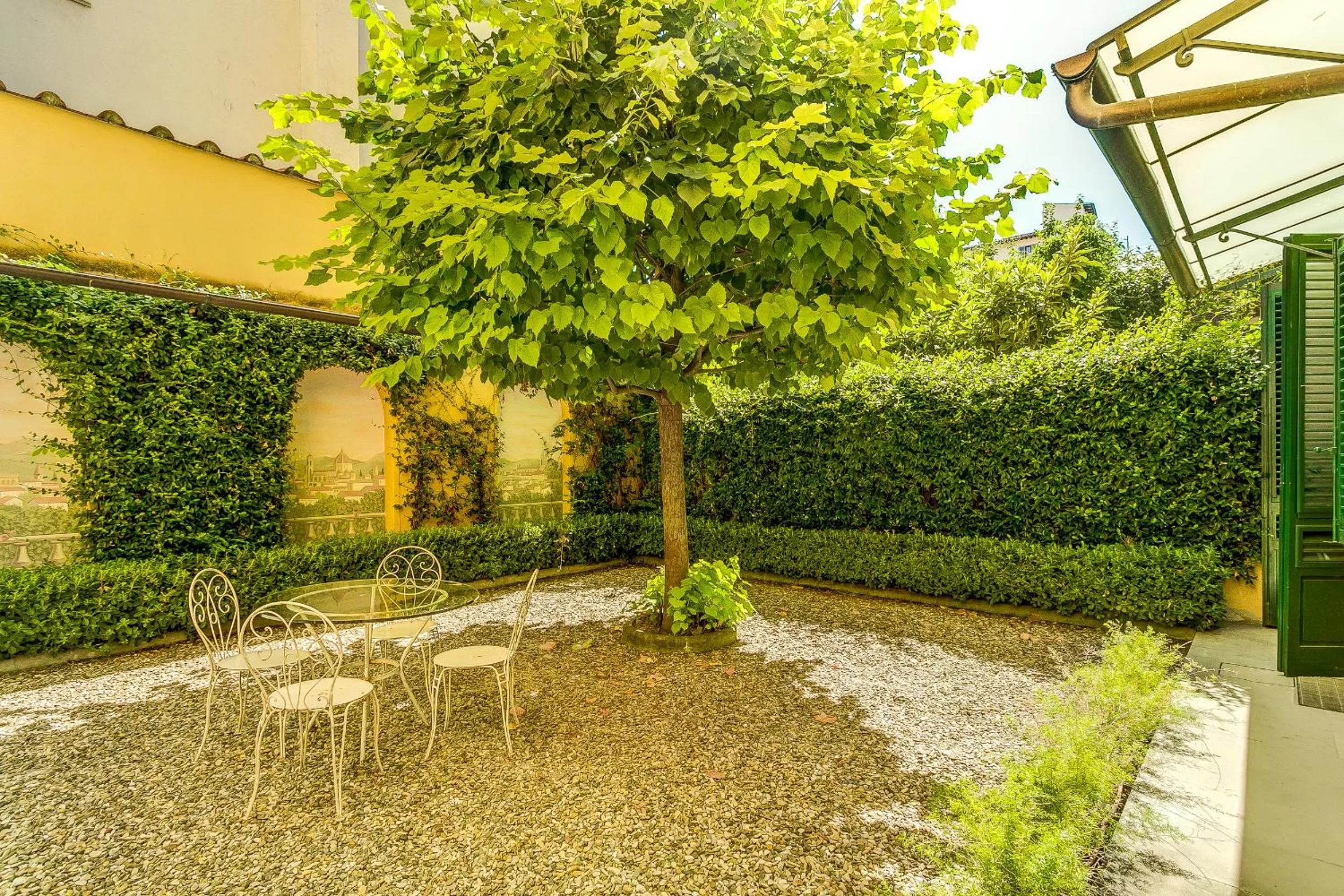 Garden in Firenze Suite
