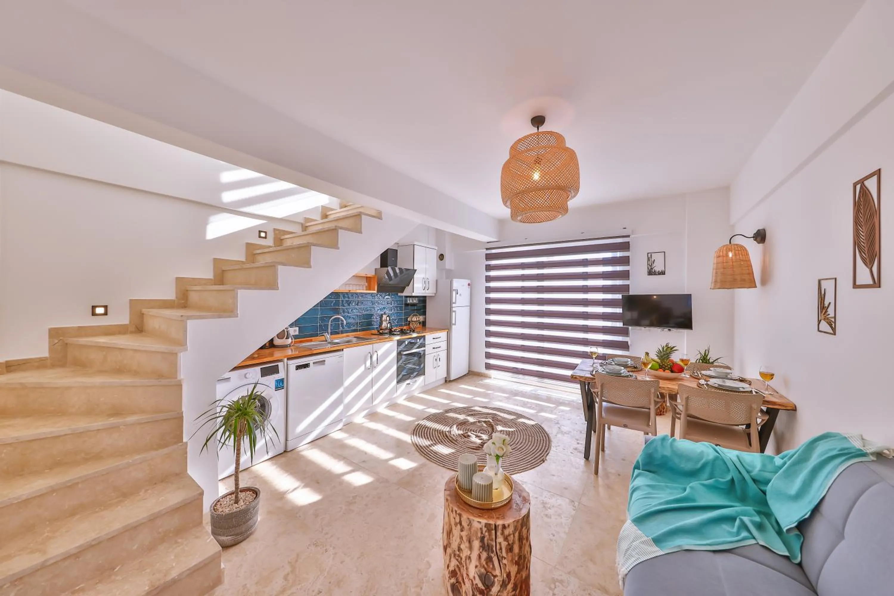 Inner courtyard view in Villa Ay