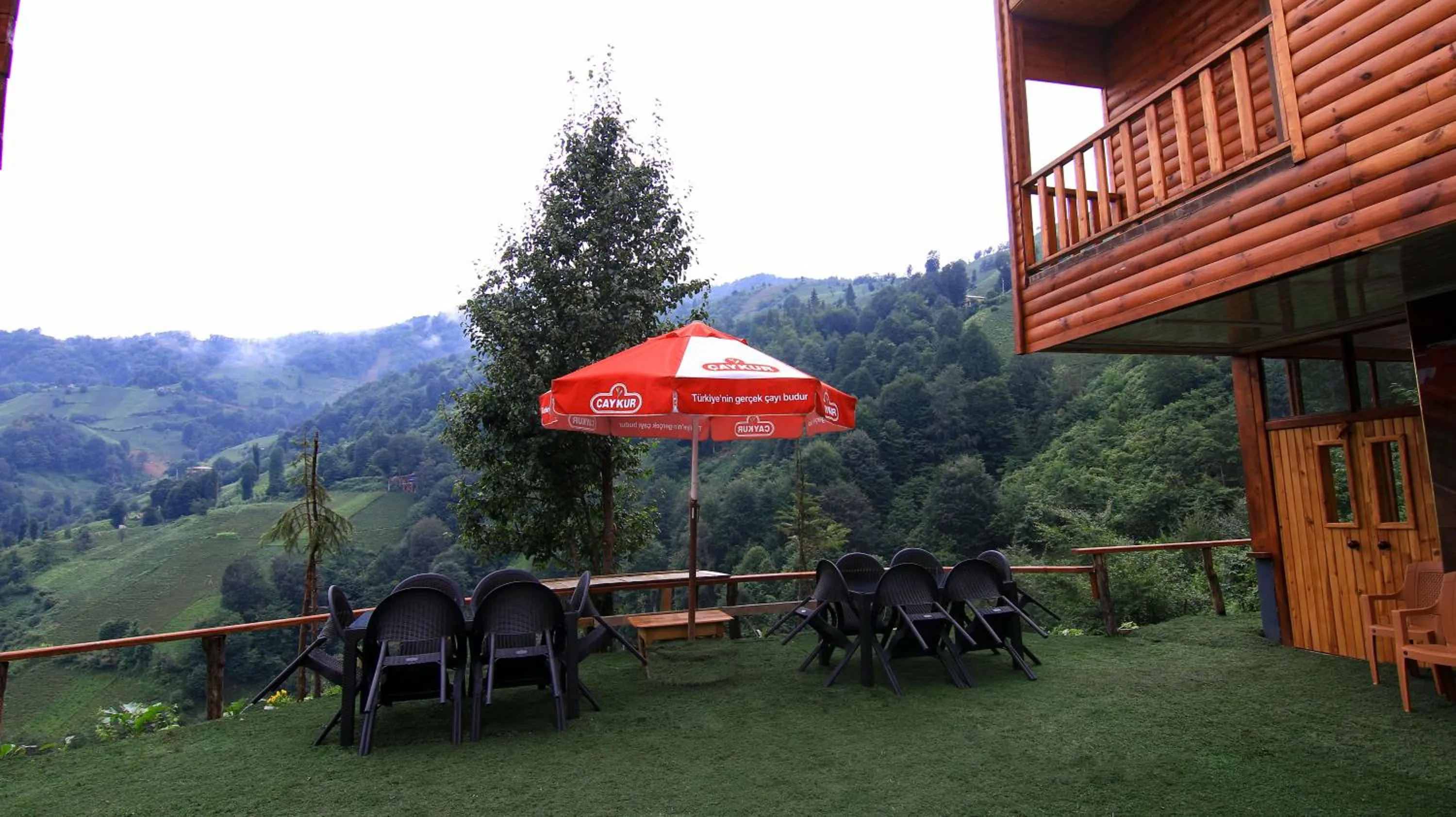 Garden in Tercuman Suit Otel