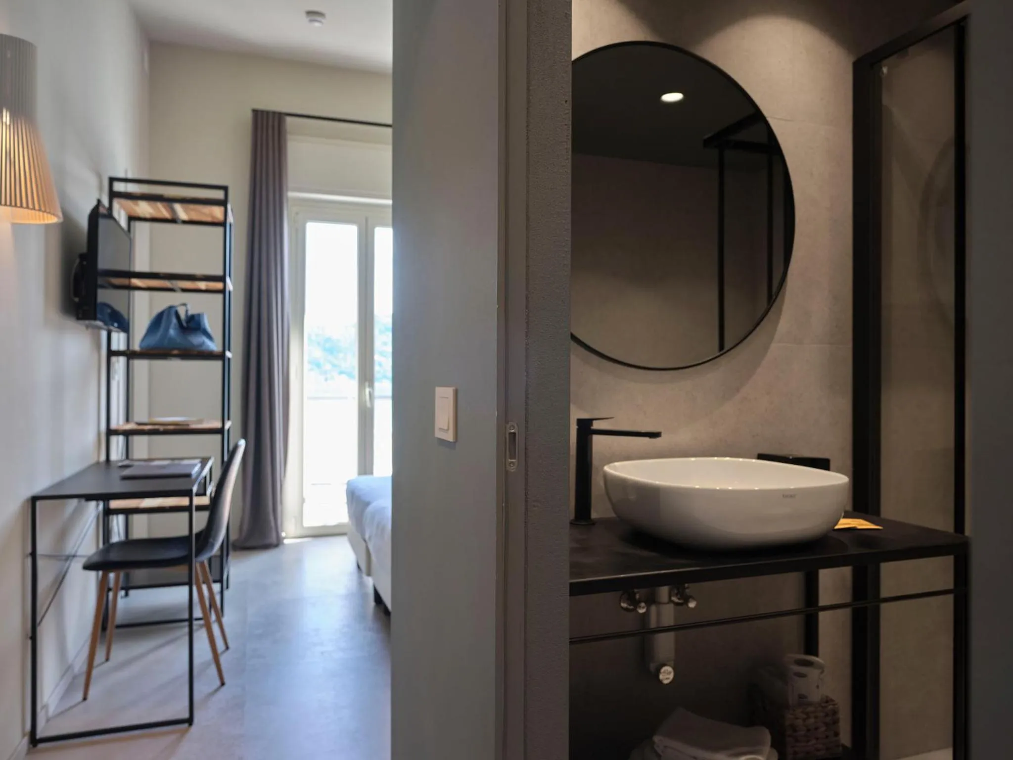 Bathroom in Hotel Carillon