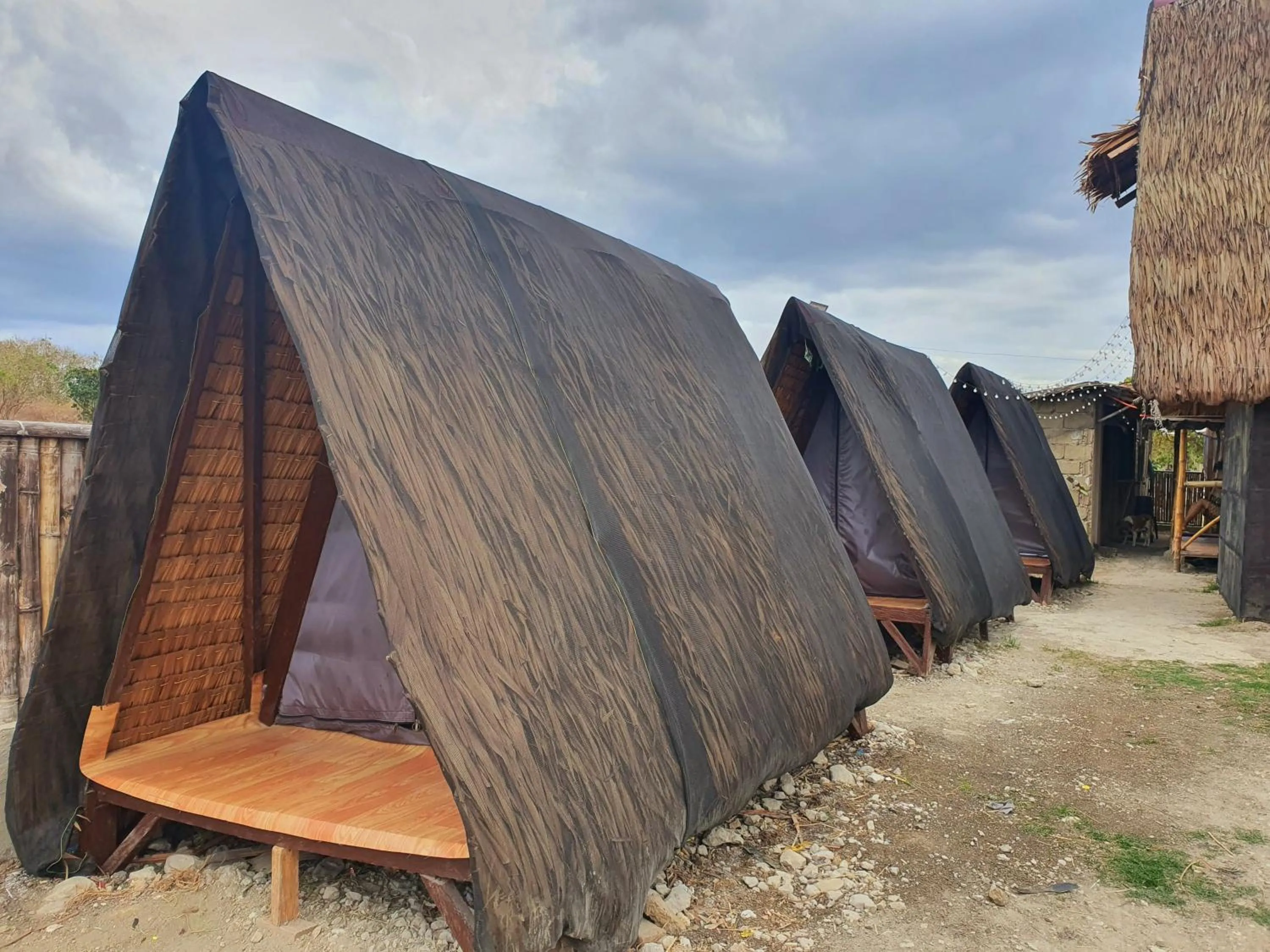 Calatagan's Bahay Kubo - with Beach Access