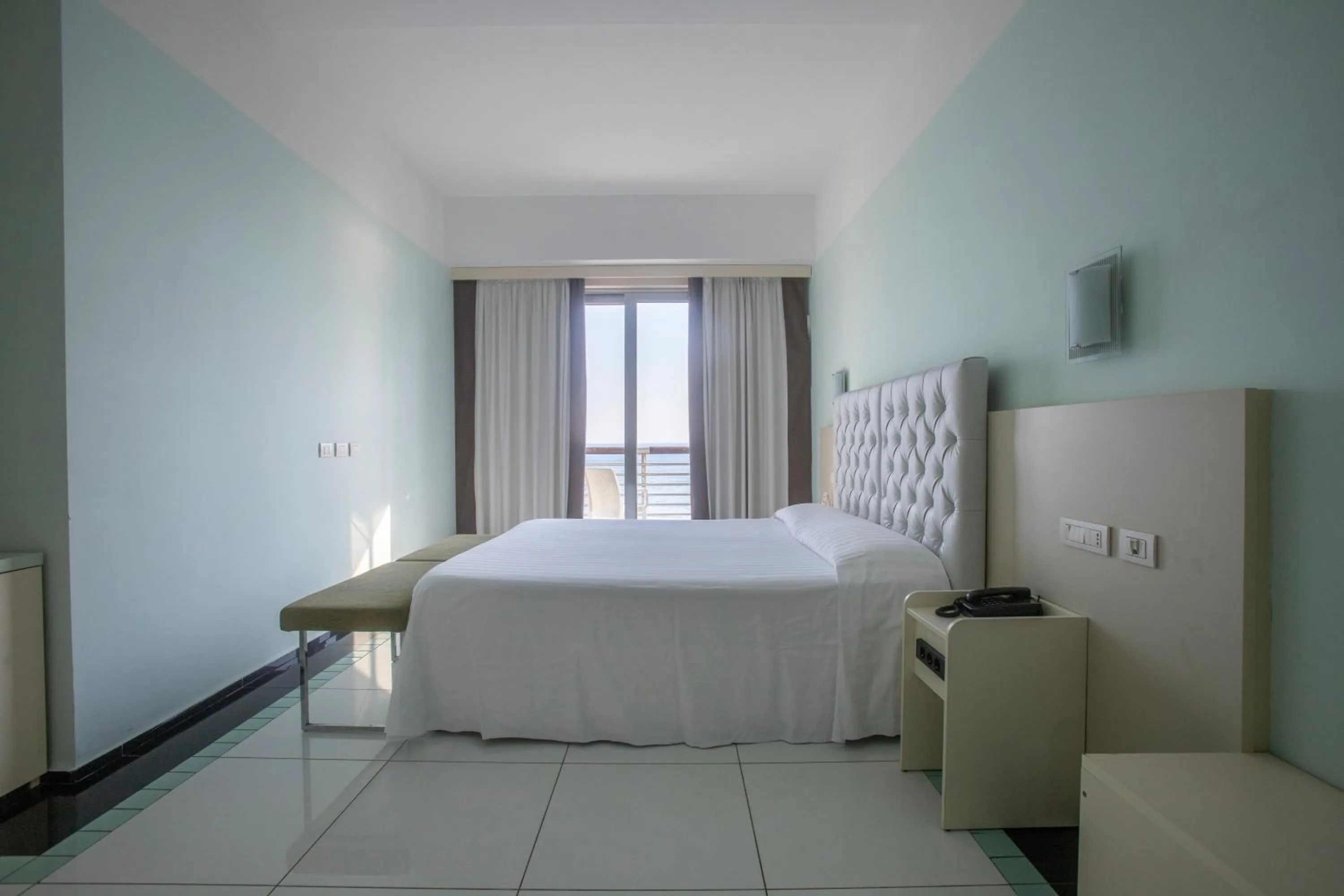 Bed in Grand Hotel Salerno