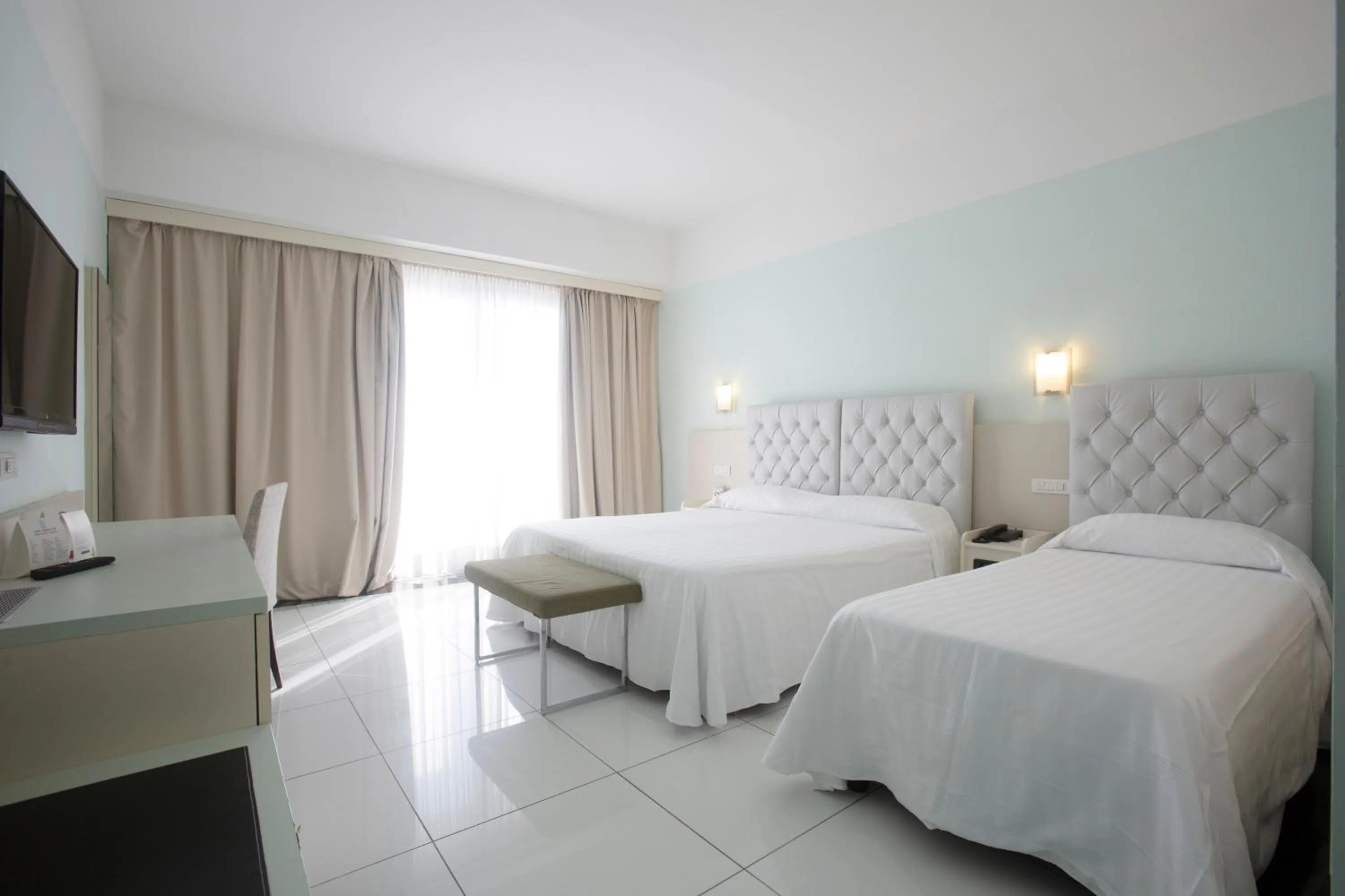 Bed in Grand Hotel Salerno