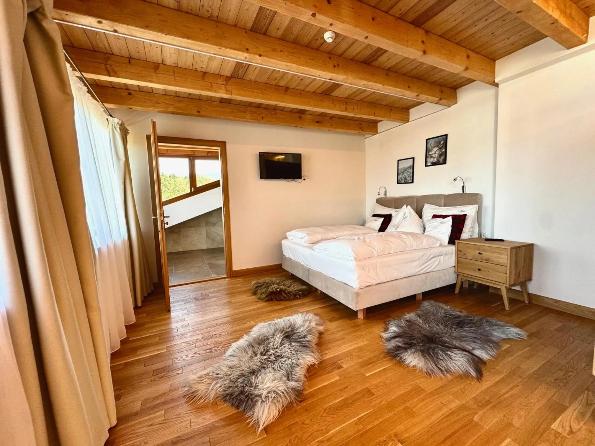 Bed in Alpejski Boutique Hotel