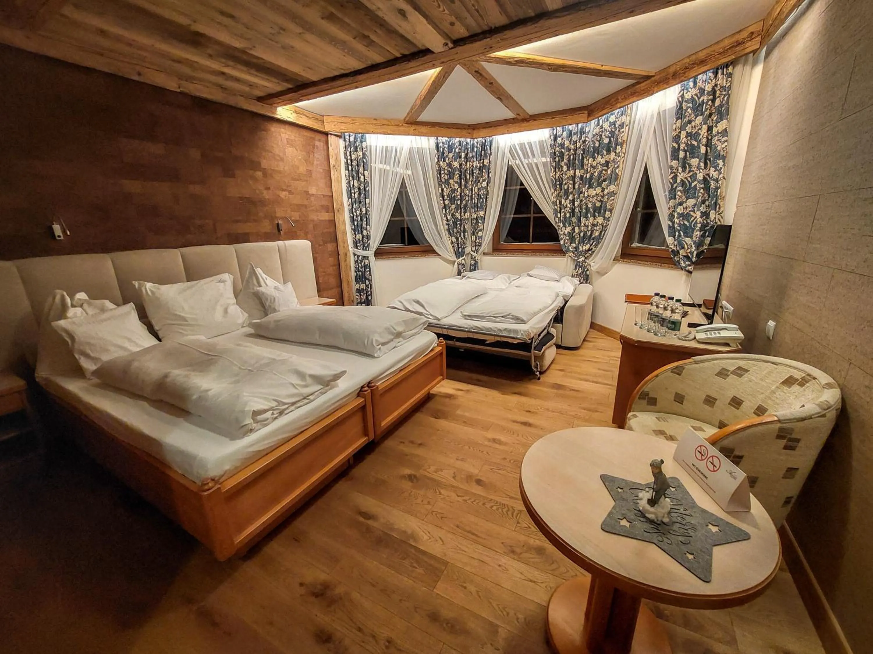 Quadruple Room in Alpejski Boutique Hotel