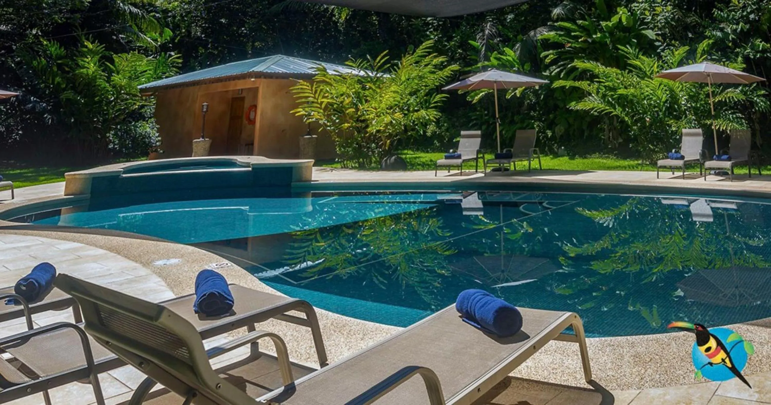 Swimming pool in La Cusinga Lodge