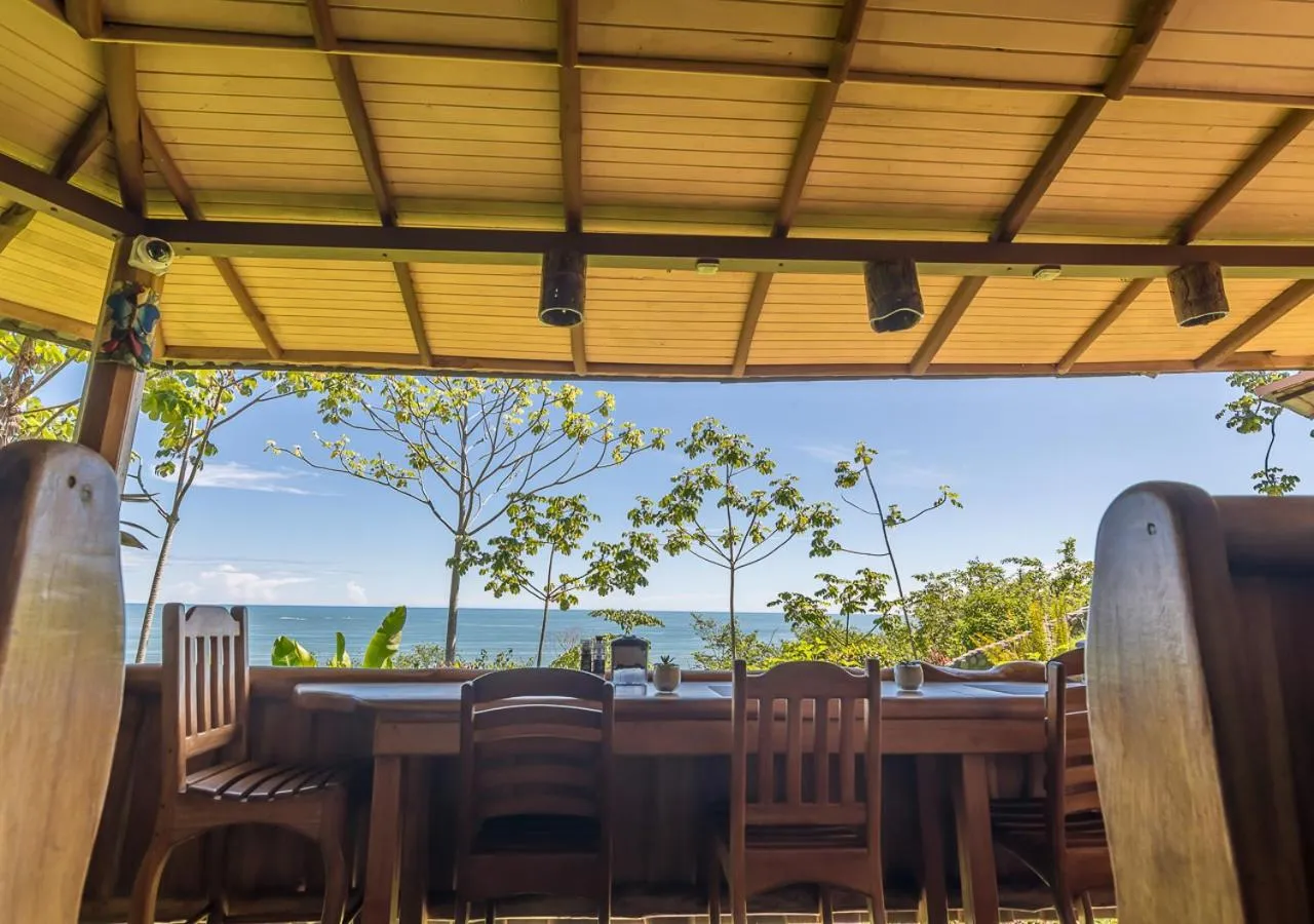 Restaurant/places to eat in La Cusinga Lodge