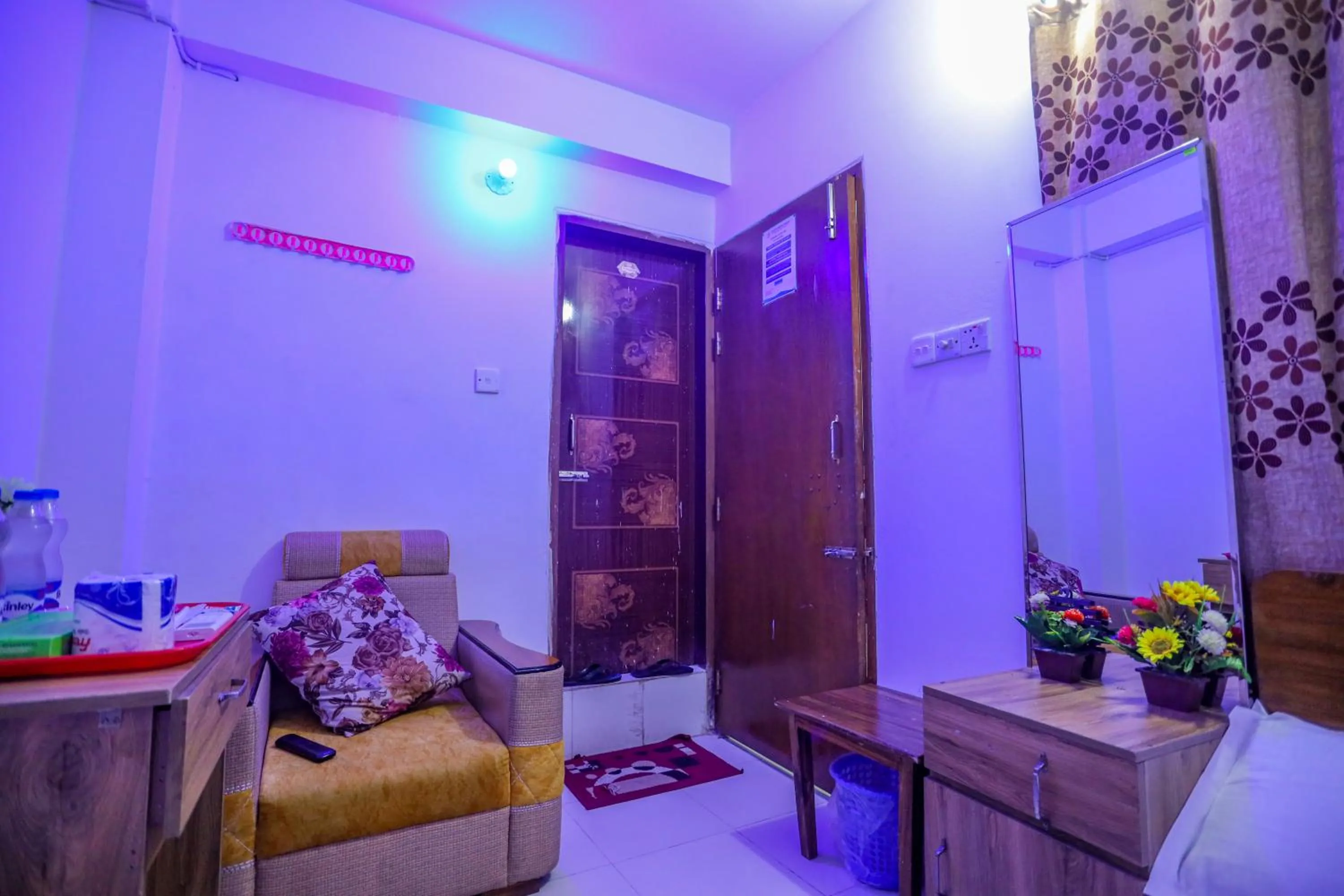 Bed in Hotel City International Green Road