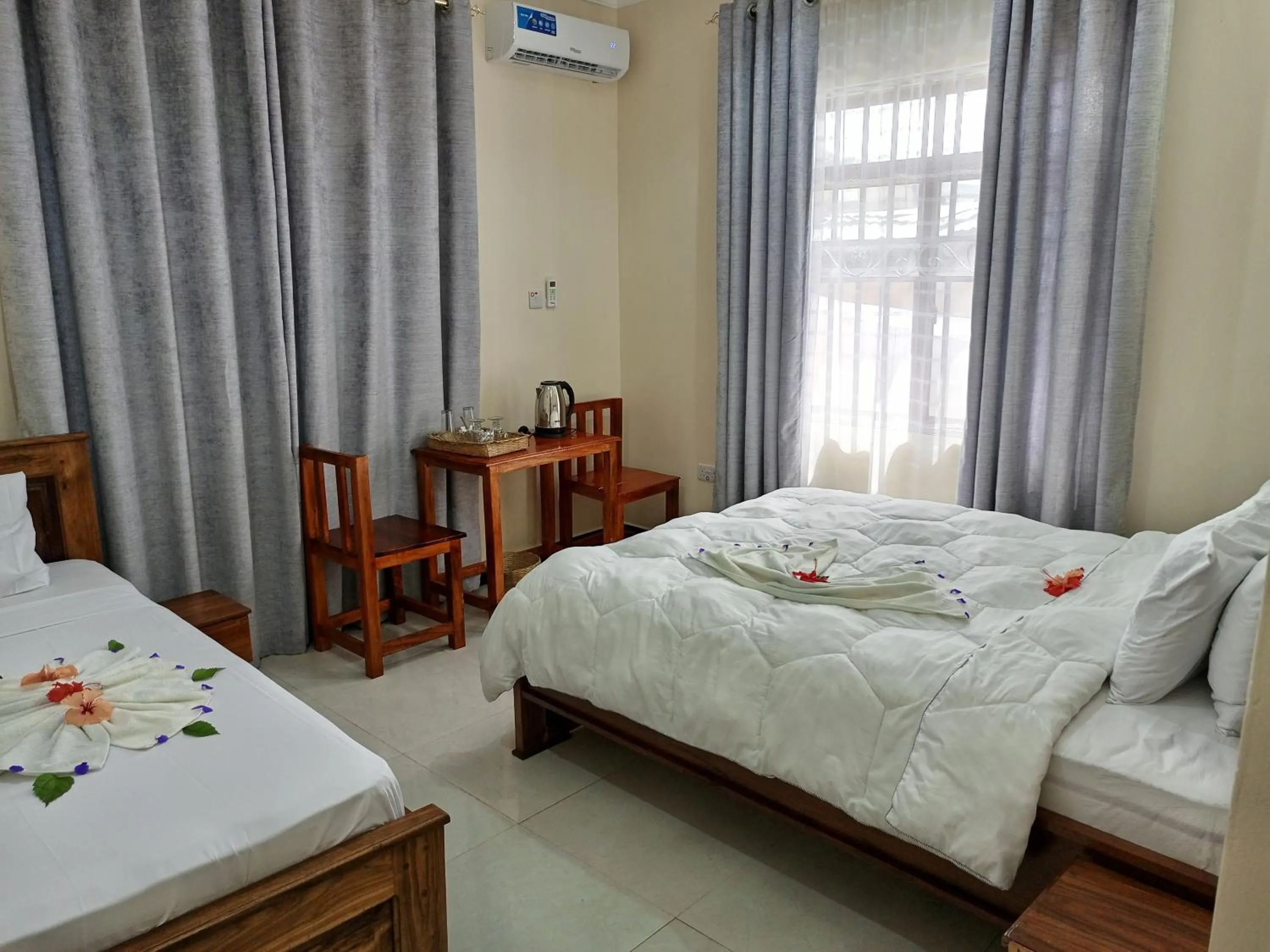 Bed in Kendwa Cool and Calm Hotel limited
