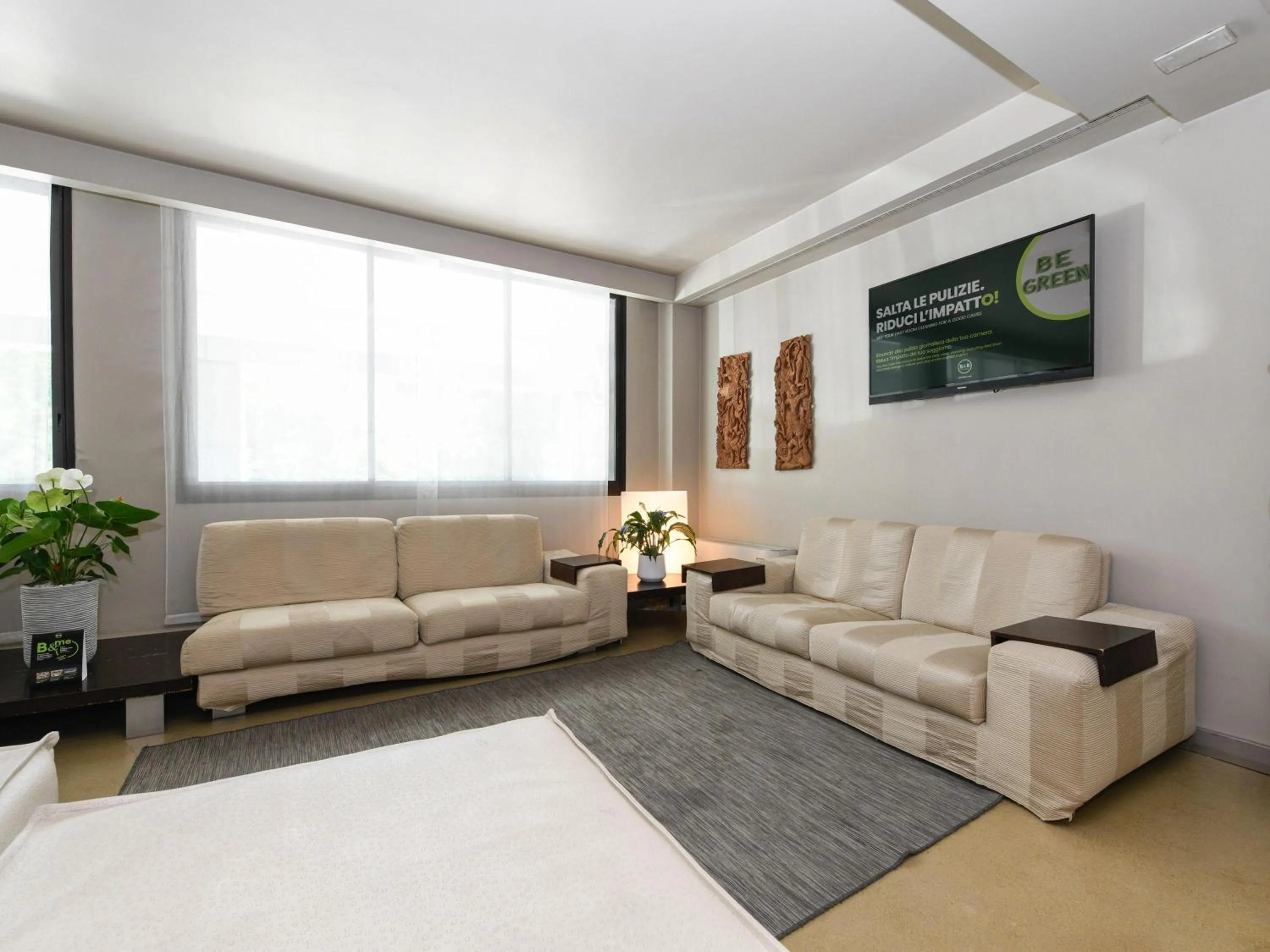 Lobby or reception in B&B HOTEL Padova Methis