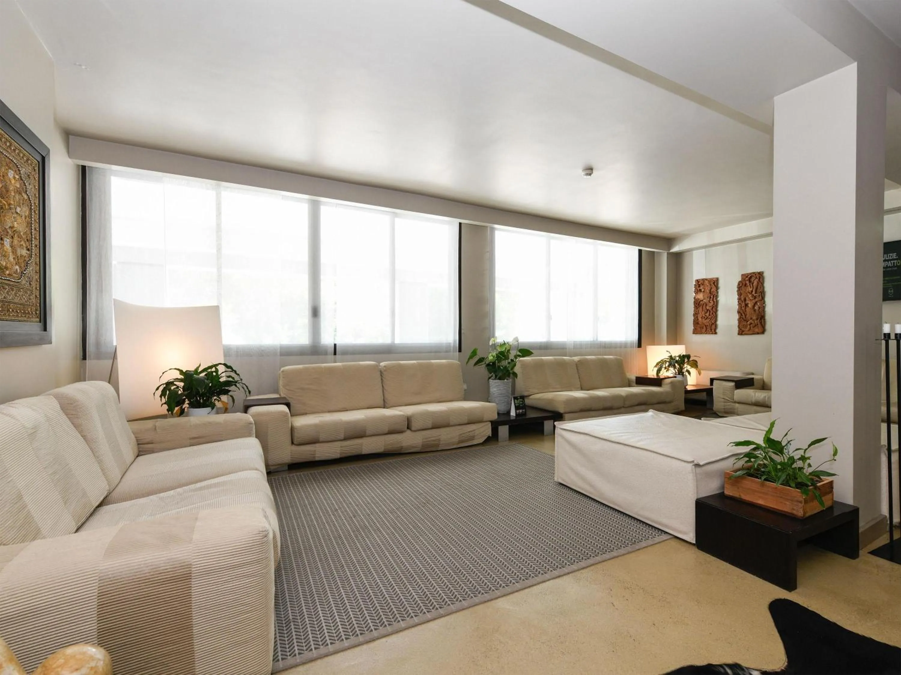 Lobby or reception in B&B HOTEL Padova Methis