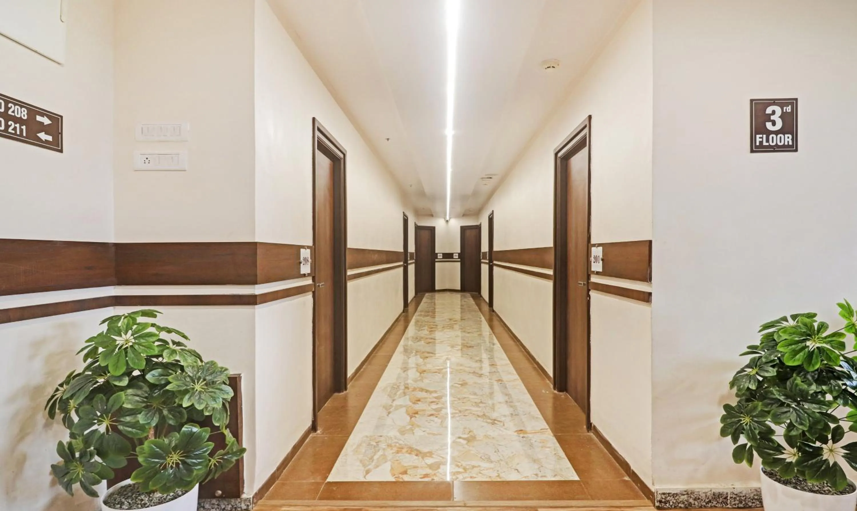 Lobby or reception in Treebo Arastu Grand