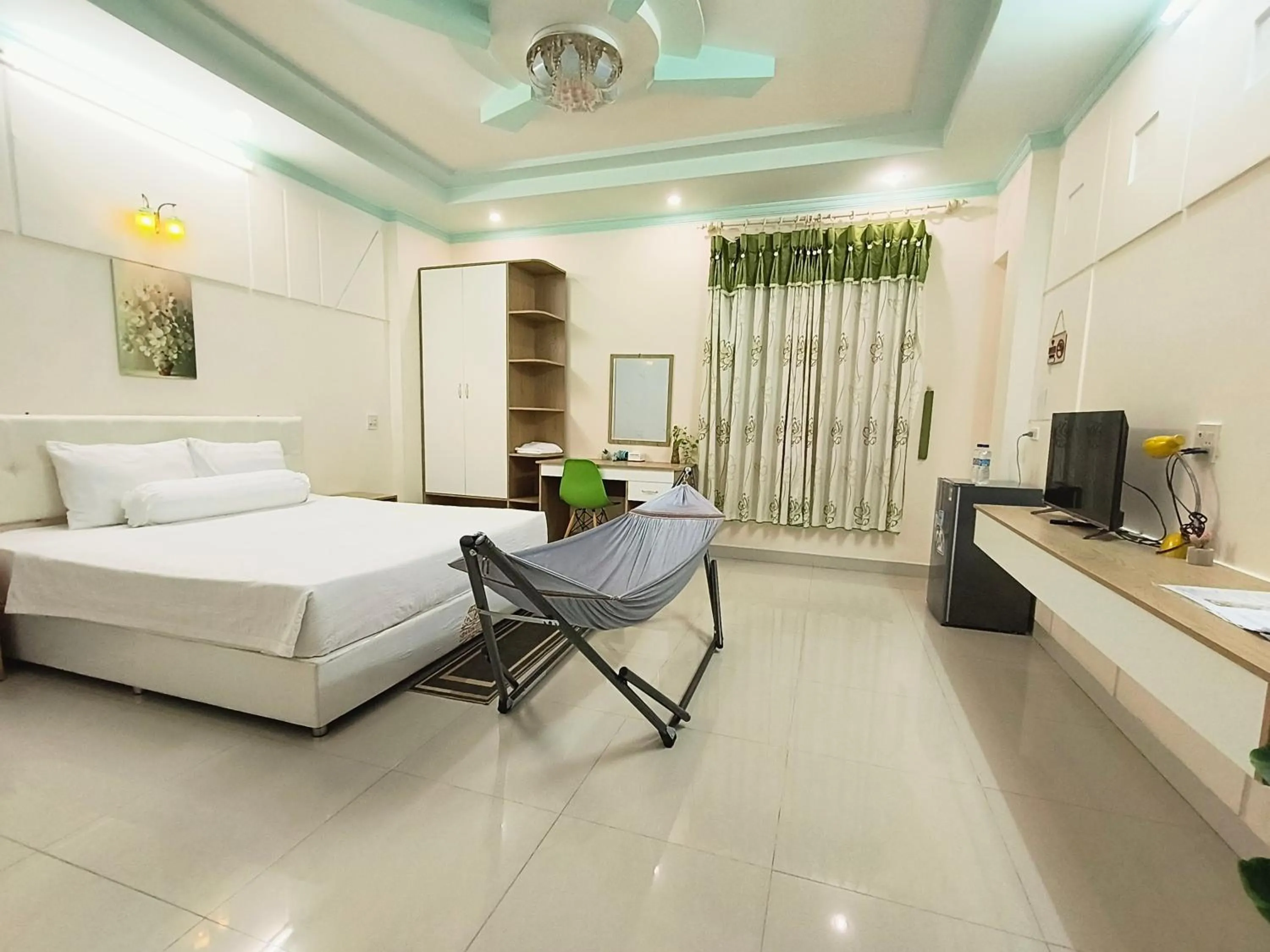 Bedroom, Bed in Winter Spring Homestay Center