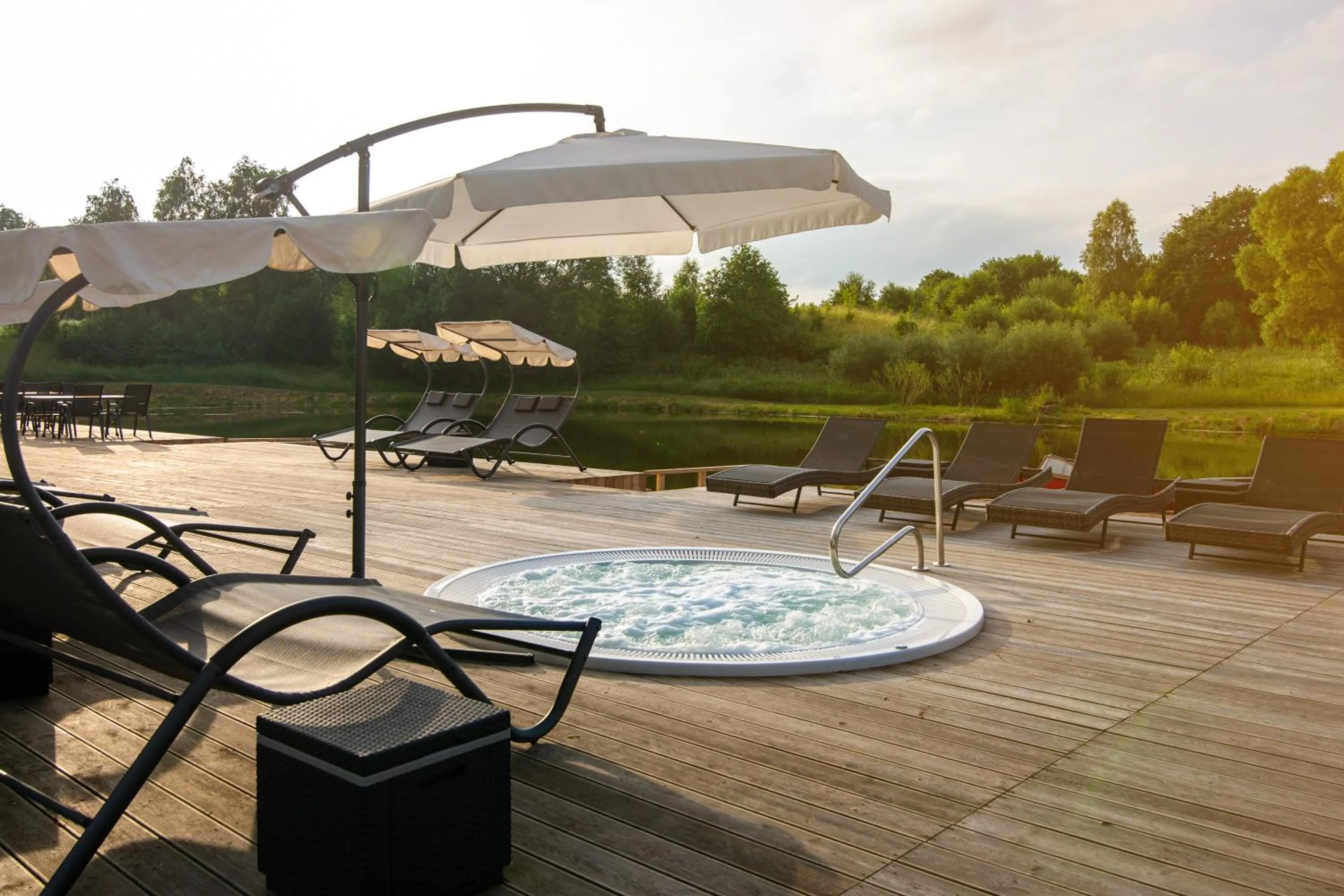 Hot Tub in Hotel Azzun Orient SPA&Wellness