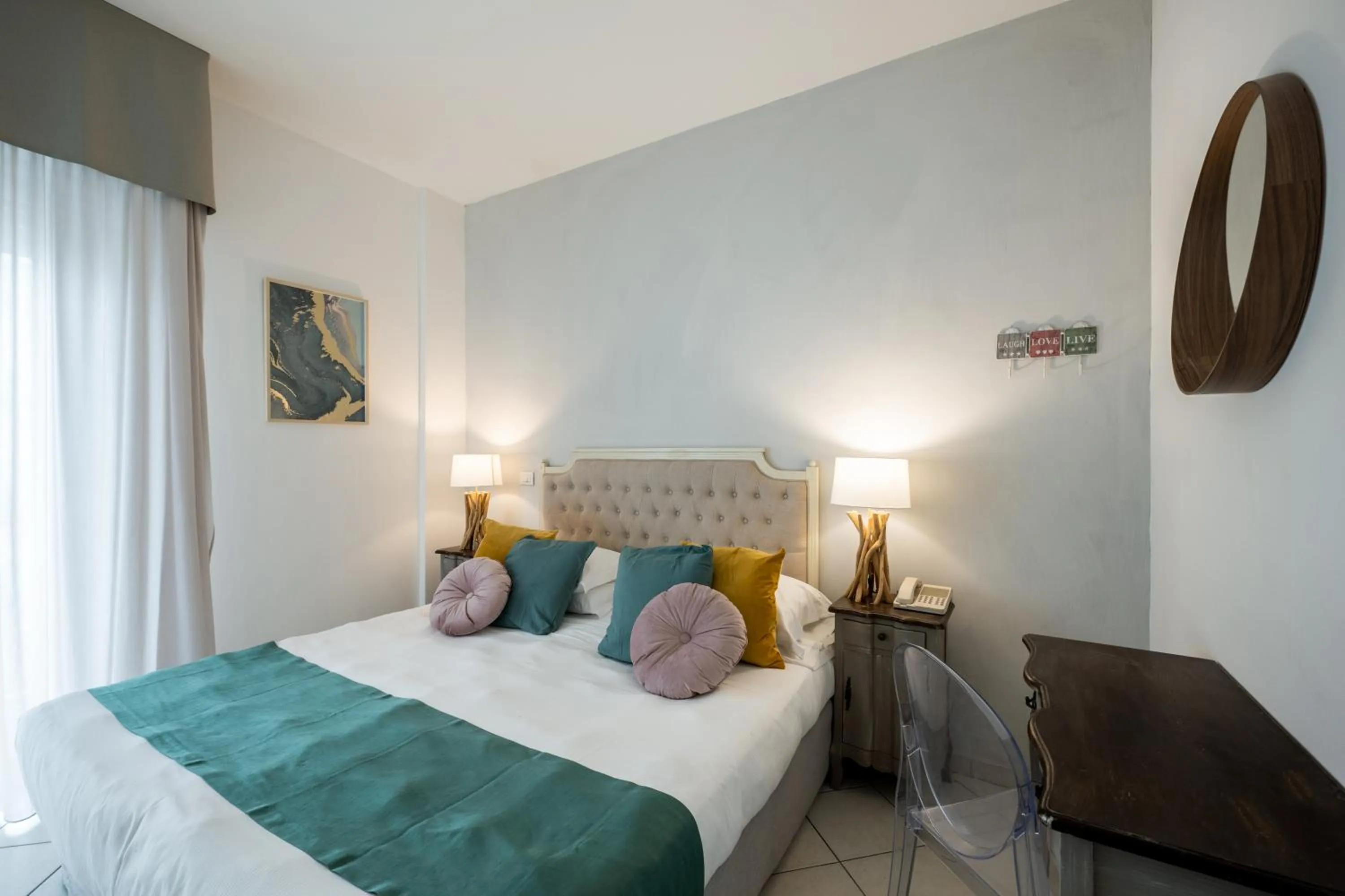 Bed in Hotel Continental