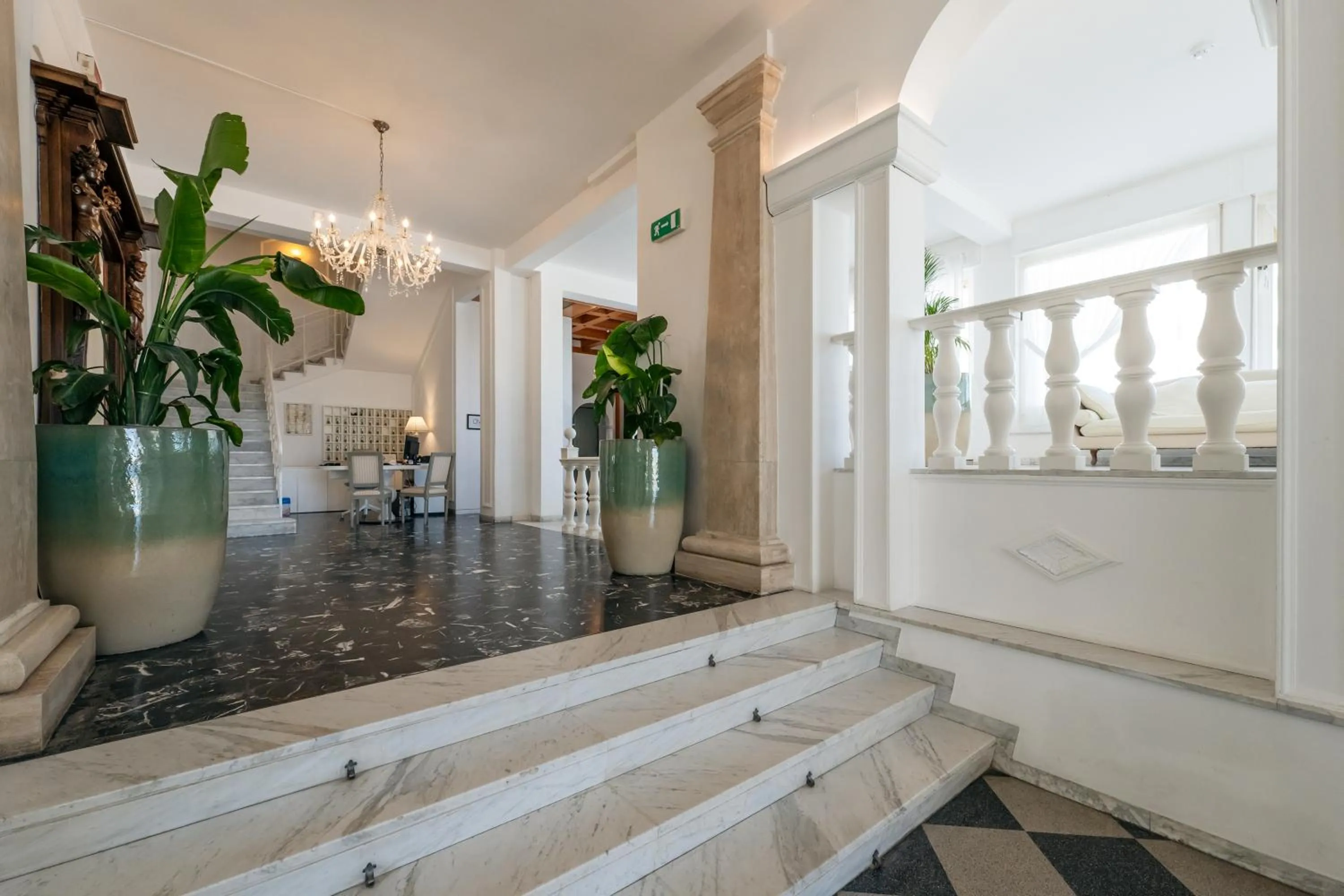 Lobby or reception in Hotel Continental