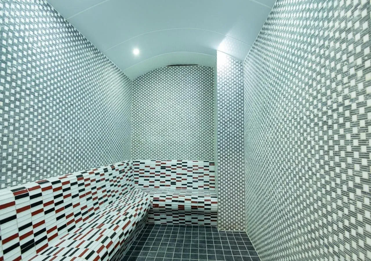 Steam room, Bed in Peramis Hotel & Spa