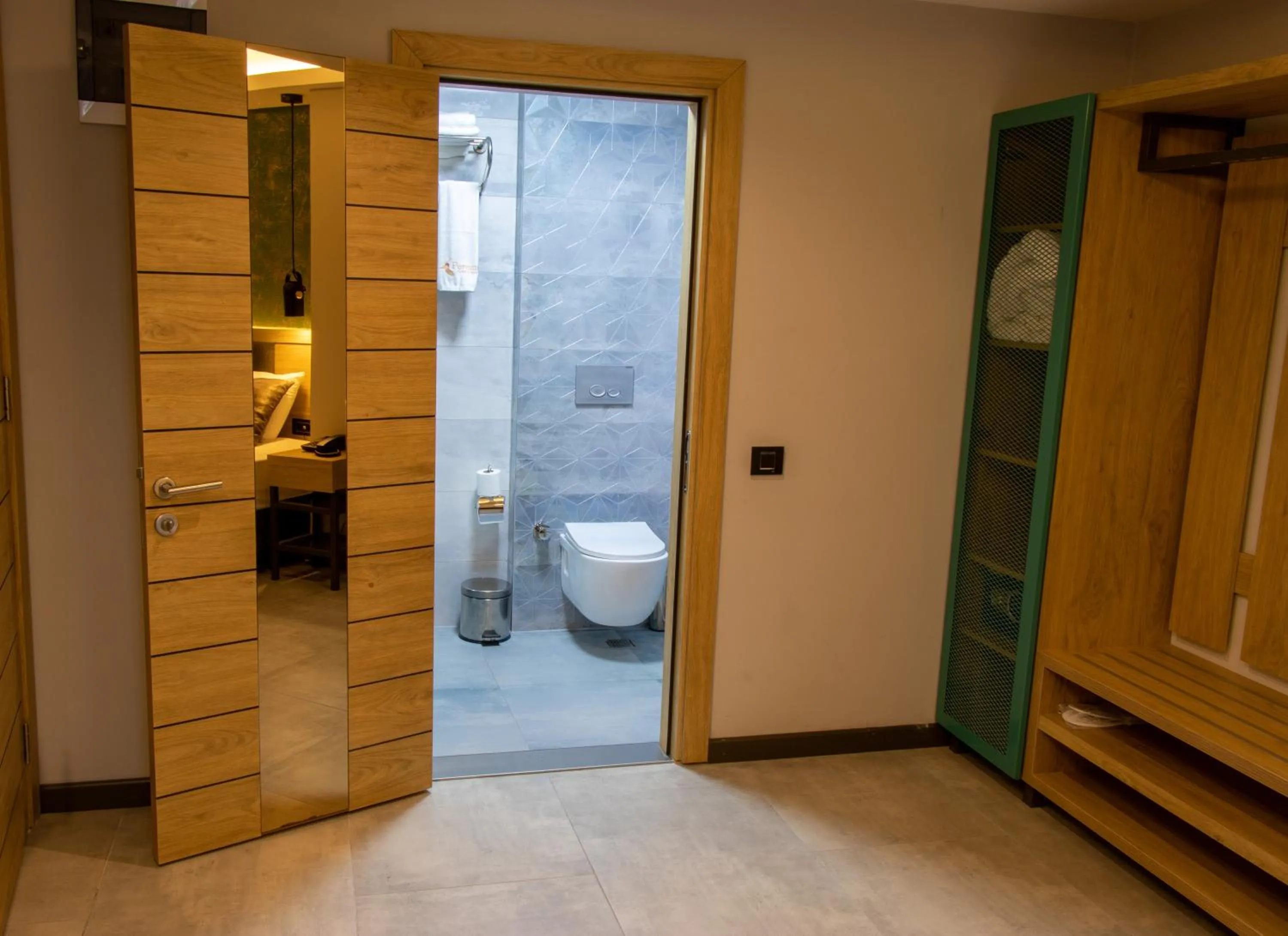 Shower in Peramis Hotel & Spa