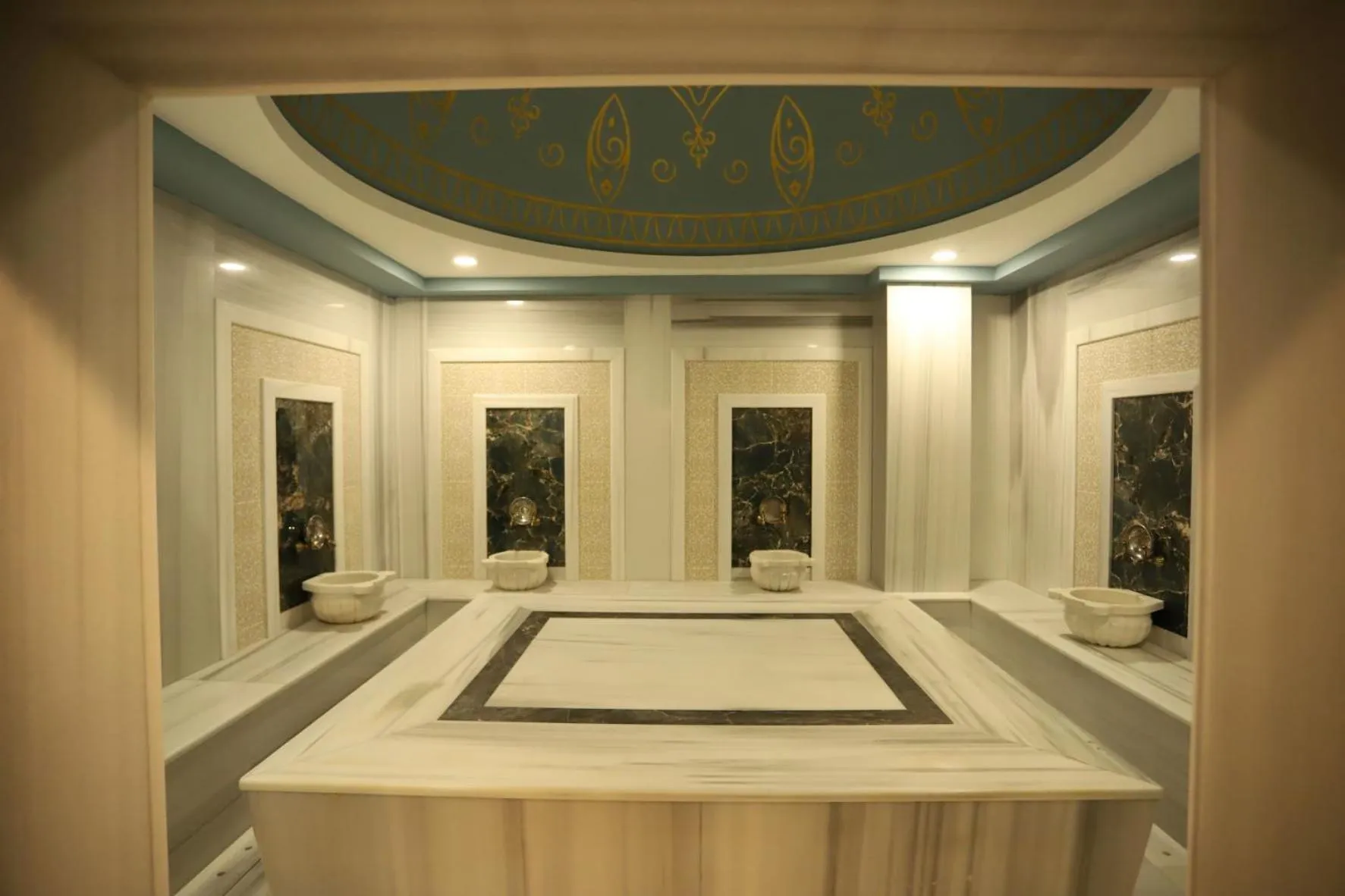 Spa and wellness centre/facilities in Peramis Hotel & Spa