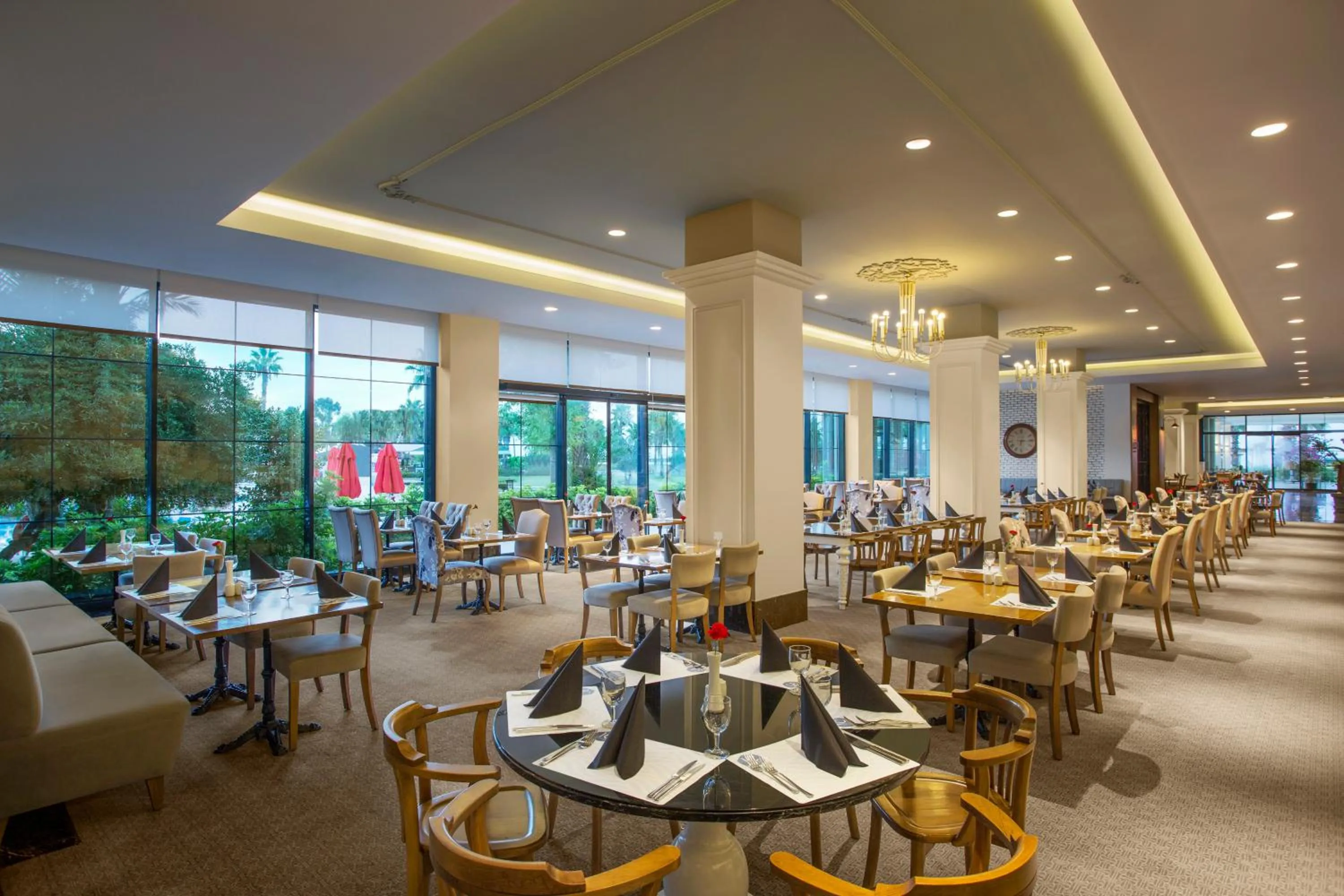 Restaurant/places to eat in IC Hotels Santai Family Resort - Kids Concept